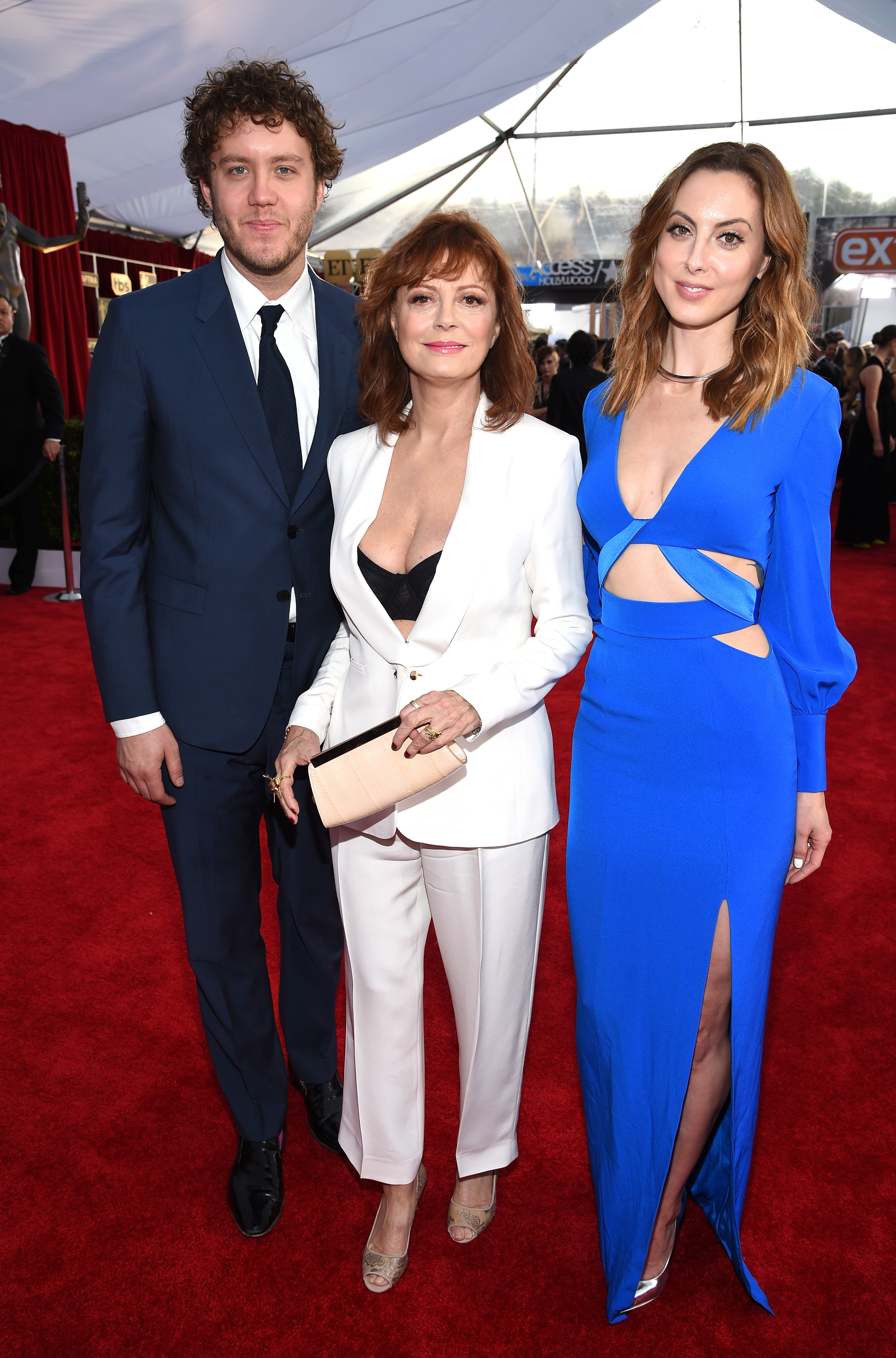 Jack Henry Robbins, Susan Sarandon, and Eva Amurri at The 22nd Annual Screen Actors Guild Awards on January 30, 2016, in Los Angeles, California. | Source: Getty Images