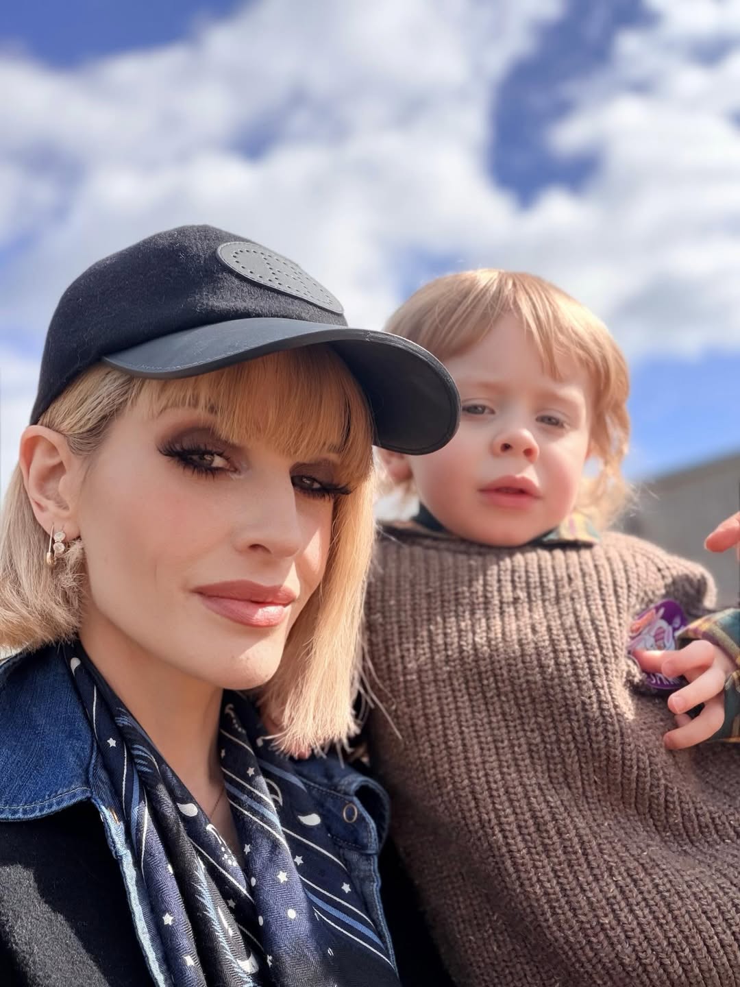 A photo from Kelly Osbourne's post, dated 3 April 2026. | Source: Instagram/kellyosbourne