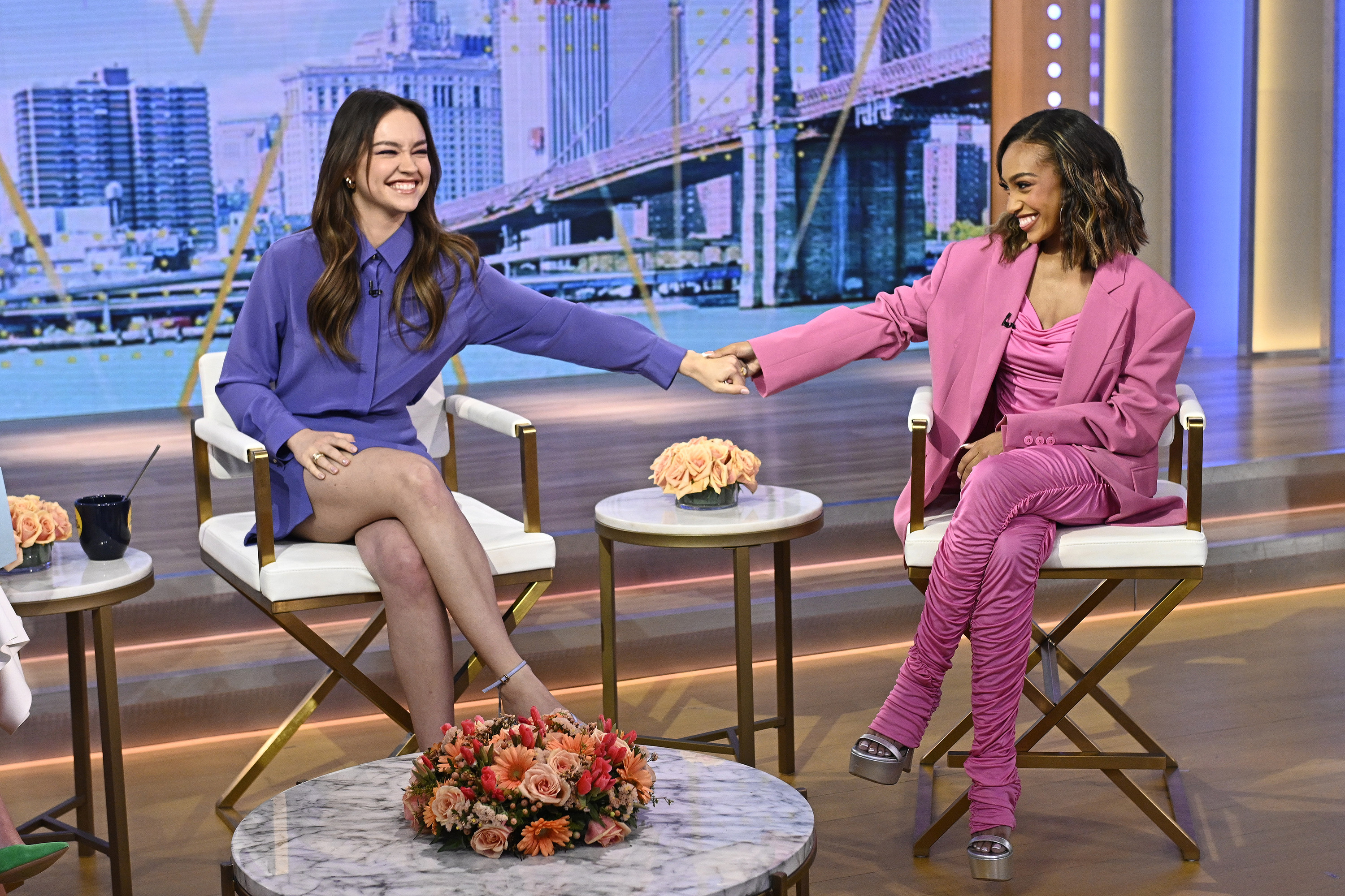 Sadie Stanley and Lexi Underwood on "Good Morning America" on Thursday, June 8, 2023. | Source: Getty Images