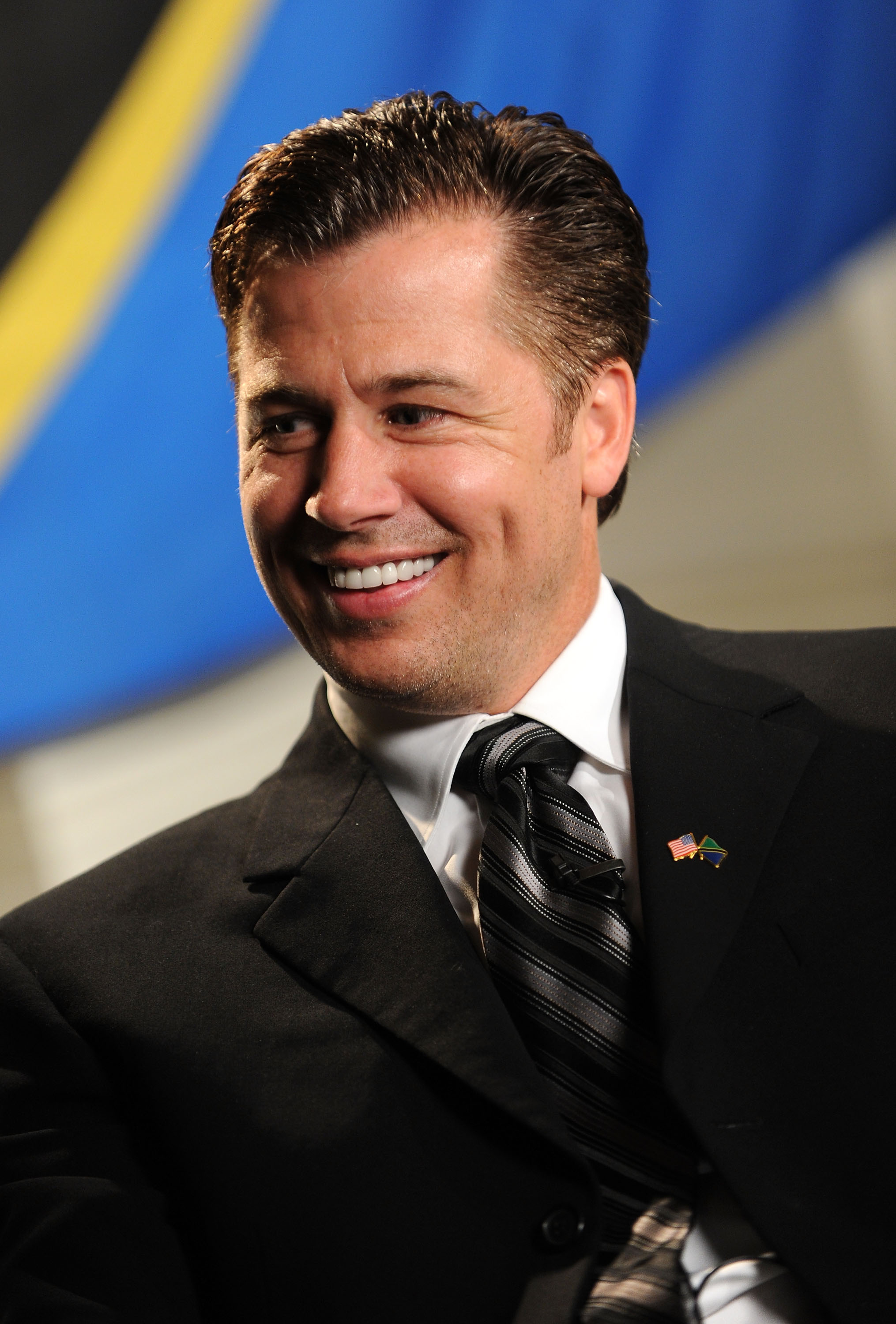 Doug Pitt poses as he is interviewed and named Goodwill Ambassador of the United Republic of Tanzania on April 19, 2010 | Source: Getty Images