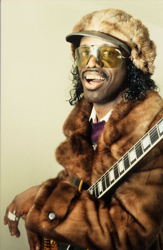 Johnny "Guitar" Watson posing with his guitar in Antwerpen, Belgium on March 29, 1988 | Source: Getty Images