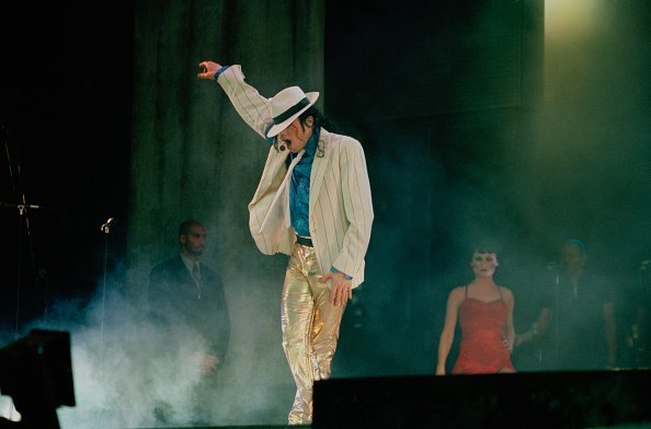 Michael Jackson during a concert in Bremen during the HIStory World Tour, 1997 | Photo: Getty Images