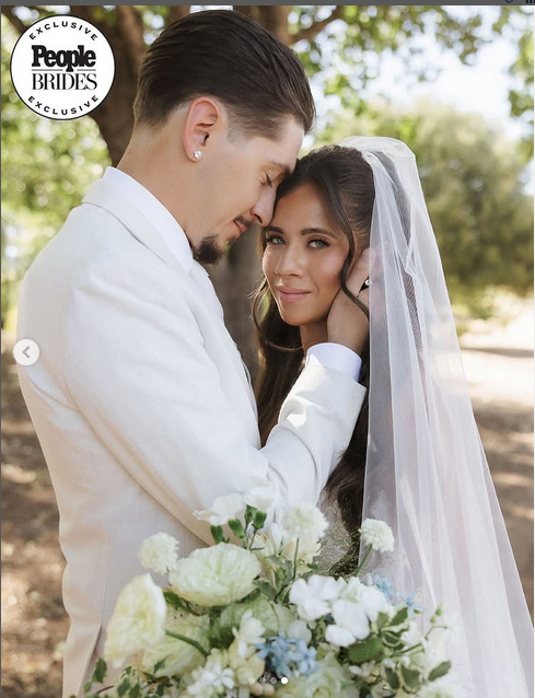 Hunter and Tara Fieri, from a post dated August 31, 2025 | Source: Instagram/tarafieri