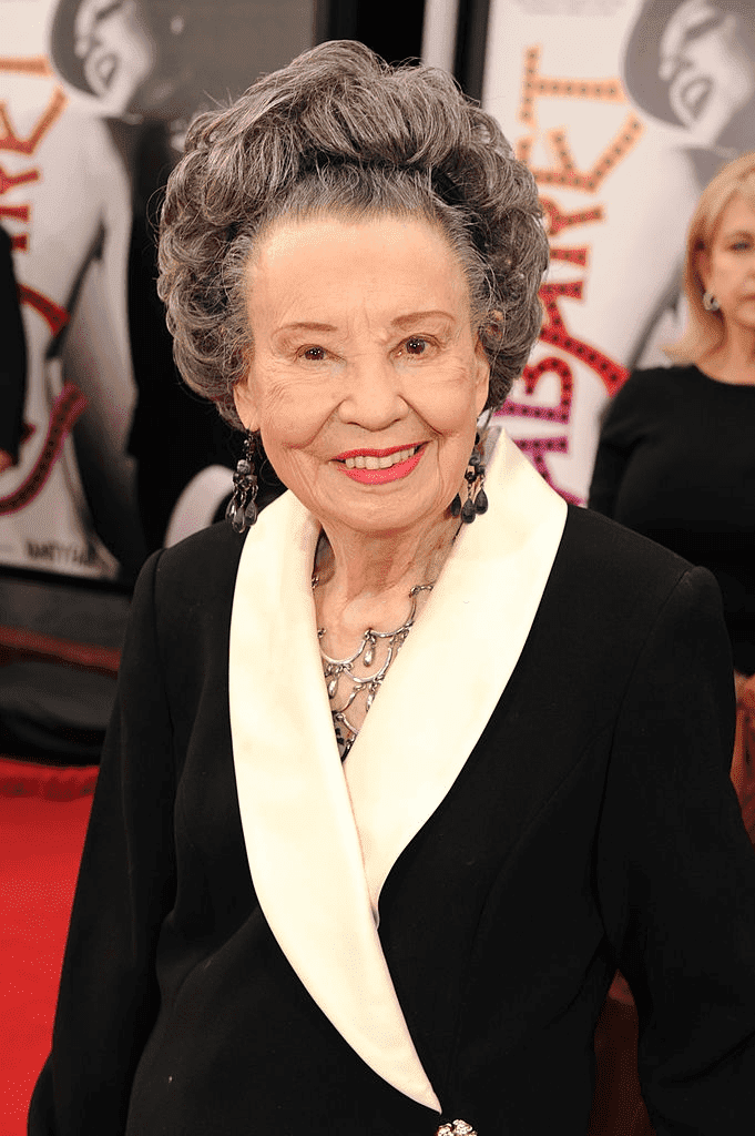 L'actrice Baby Peggy Montgomery arrive au Gala d'ouverture du Festival du film classique TCM 2012 qui se tiendra au Grauman's Chinese Theatre le 12 avril 2012 à Hollywood, Californie. | Photo : Getty Images
