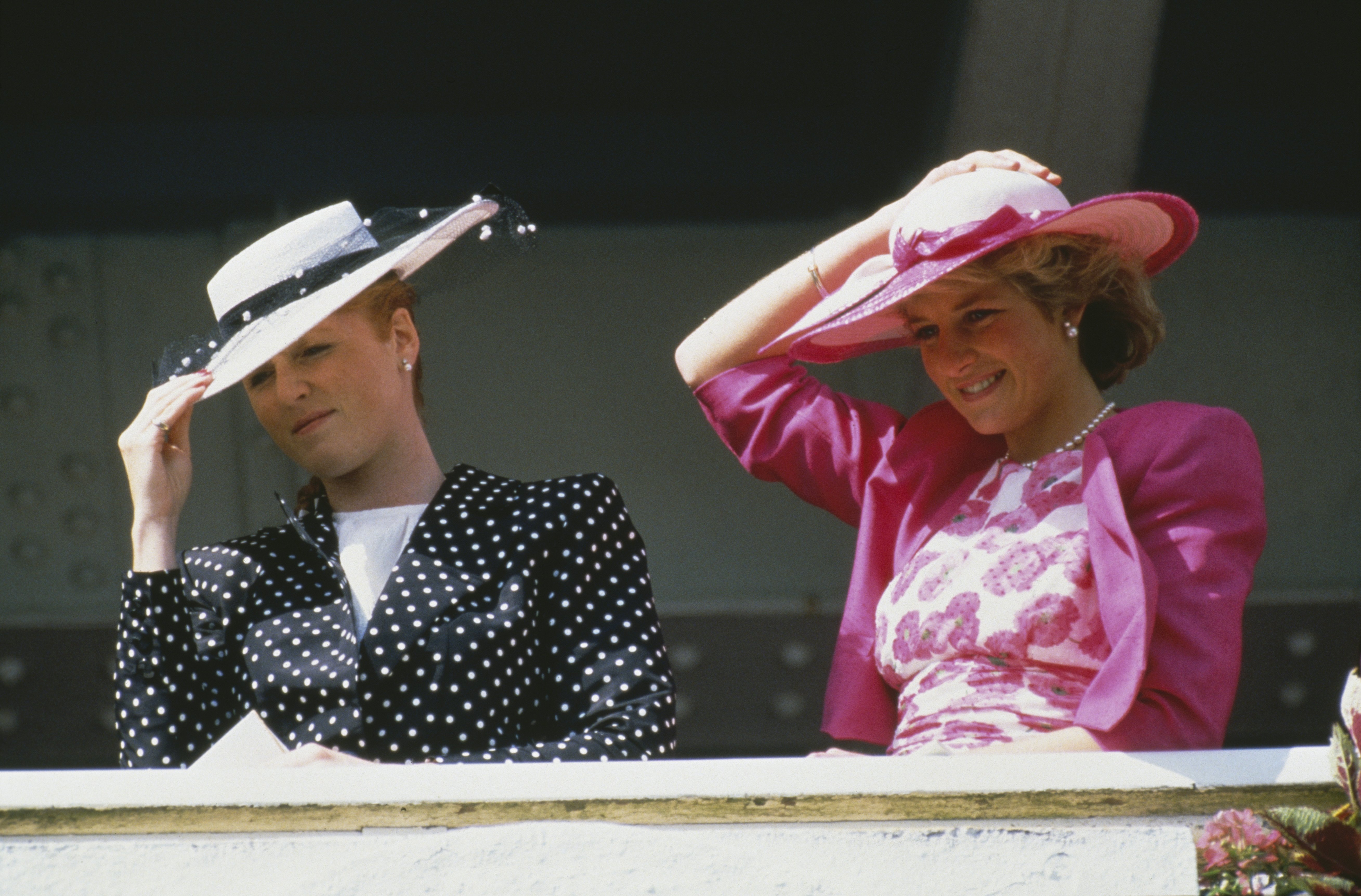 Sarah, Duchess of York and Diana, Princess of Wales at the Epsom Derby, 3rd June 1987 | Photo: GettyImages