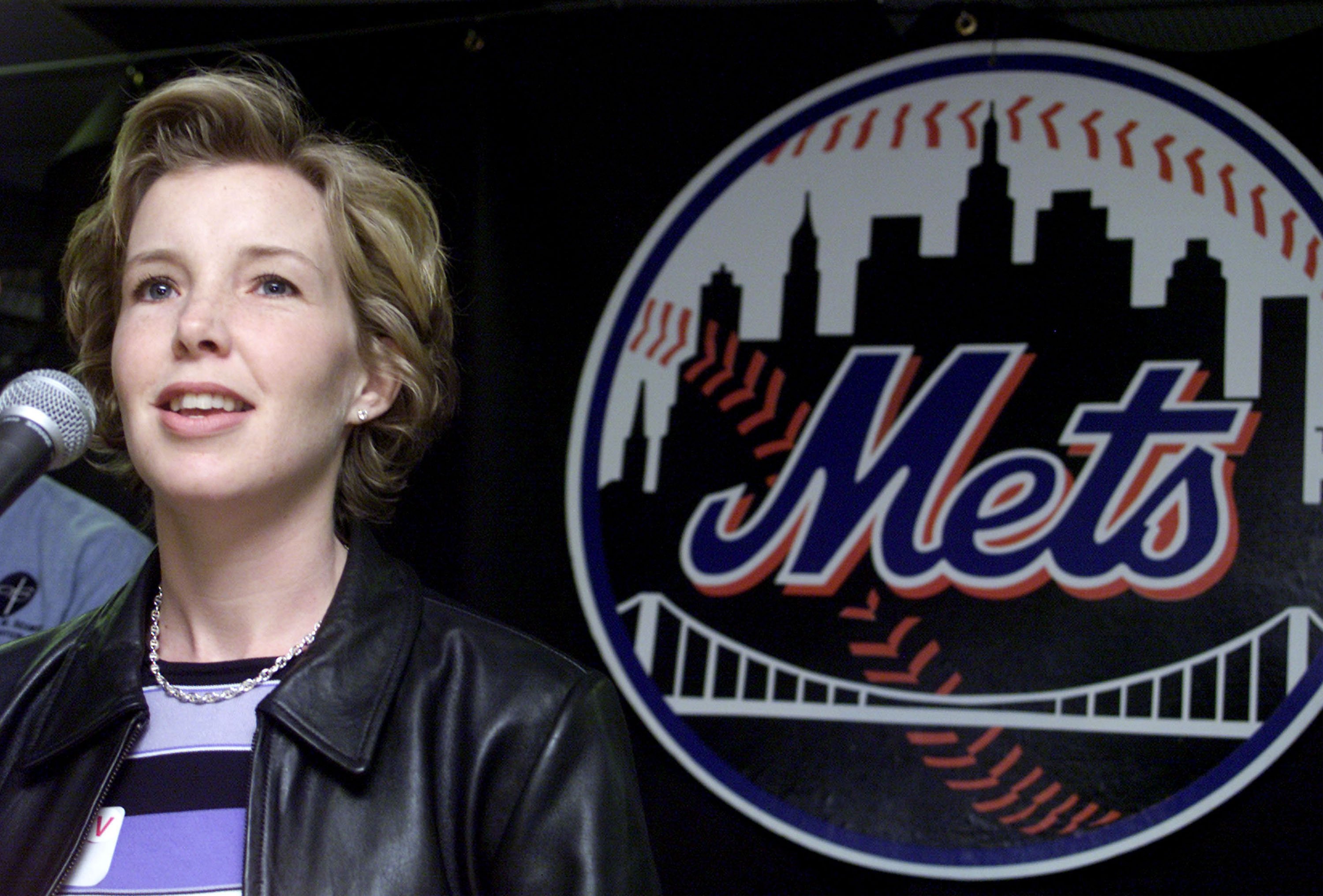 Lisa Beamer at Shea Stadium on April 1, 2002, in New York | Source: Getty Images