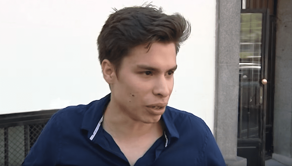 José Daniel Baute Arellán, el hijo de Carlos Baute que fue reconocido mediante sentencia en febrero de 2013. | Foto: YouTube/Revista Diez Minutos José Daniel Baute Arellán, el hijo de Carlos Baute que fue reconocido mediante sentencia en febrero de 2013. | Foto: YouTube/Revista Diez Minutos