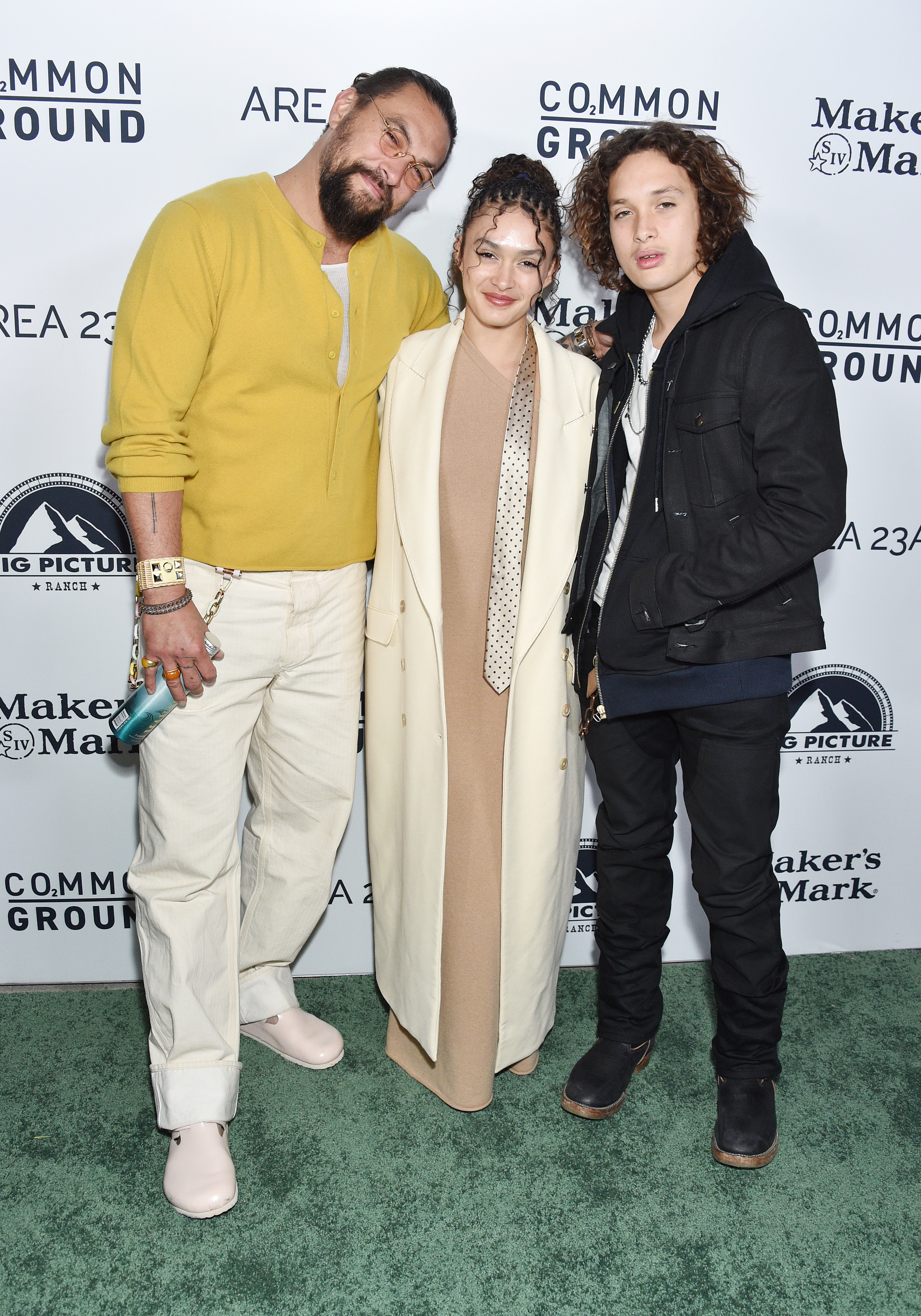 Jason, Lola lolani, and Nakoa-Wolf Momoa at the "Common Ground" screening in Beverly Hills, California on January 11, 2024 | Source: Getty Images