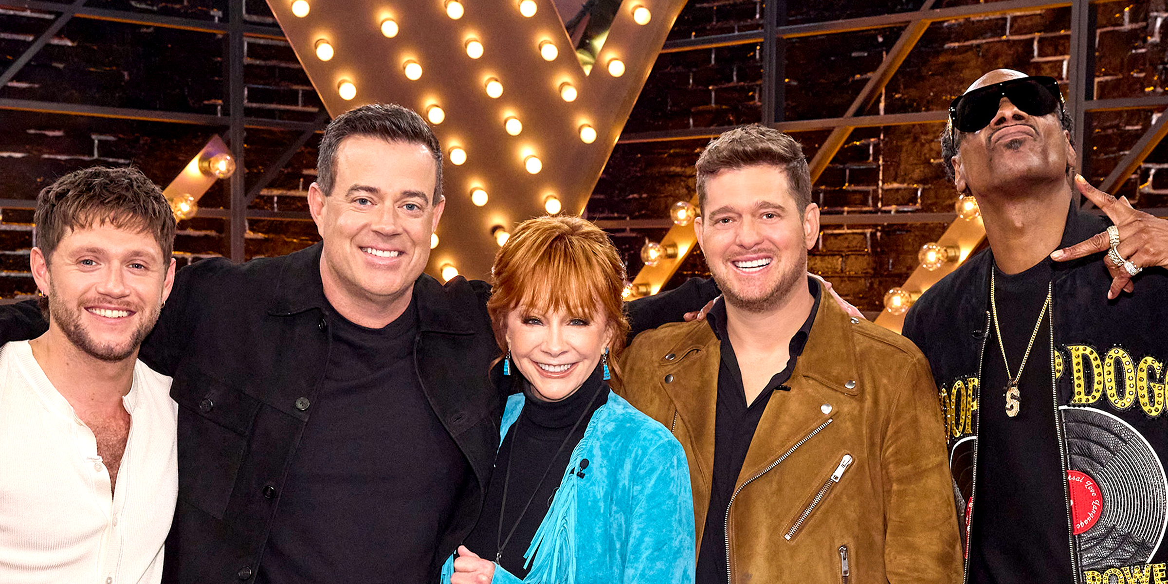 Niall Horan, Carson Daly, Reba McEntire, Michael Bublé, and Snoop Dogg. | Source: Getty Images