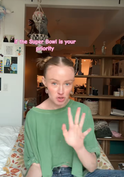 Mia McClain gives an update on her wedding as seen in a video post dated September 30, 2025 | Source: TikTok/mia_mcclain