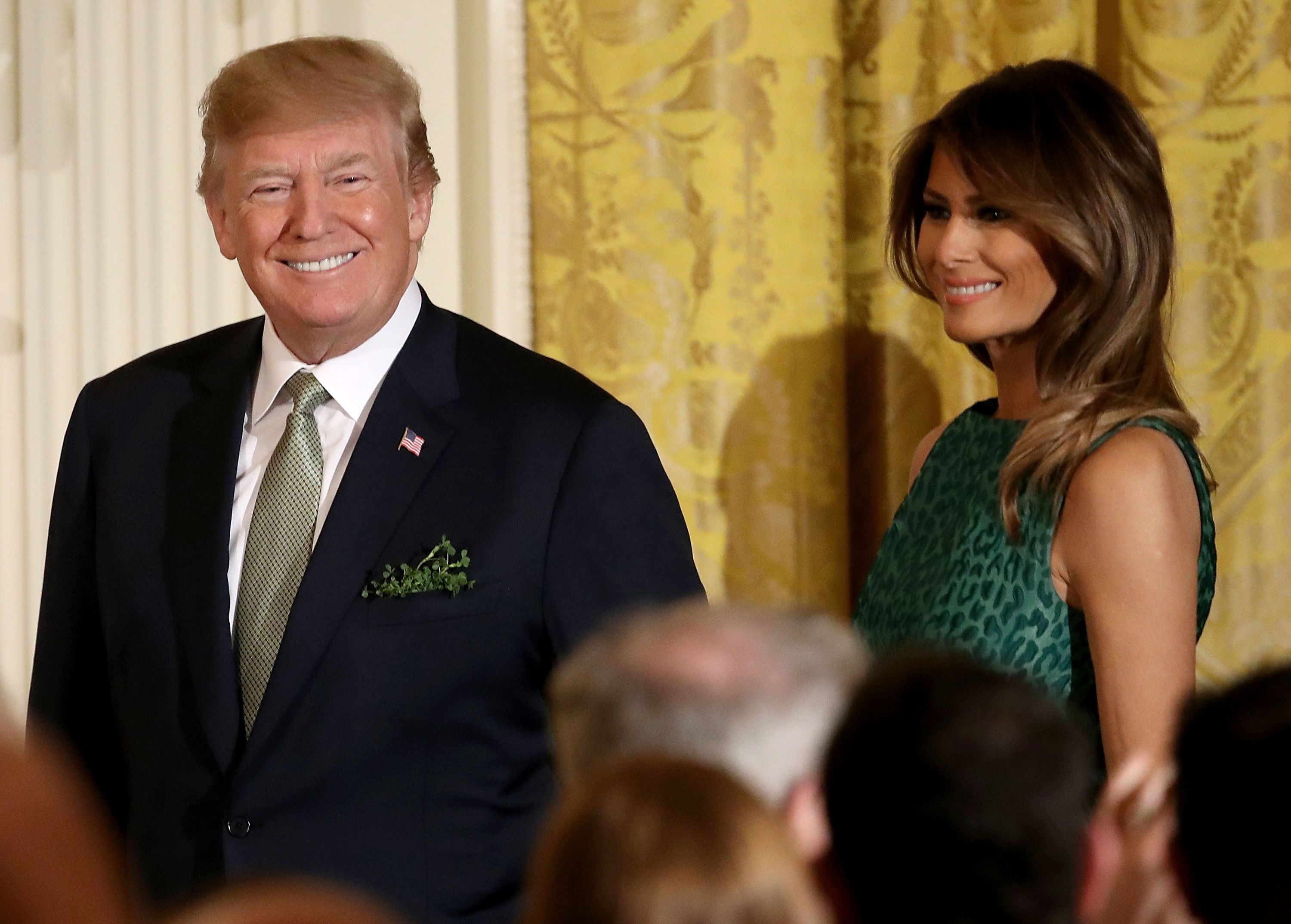 U.S. President Donald Trump and first lady Melania Trump arrive at an event with Irish Prime Minister Leo Varadkar March 15, 2018 | Photo: Getty Images