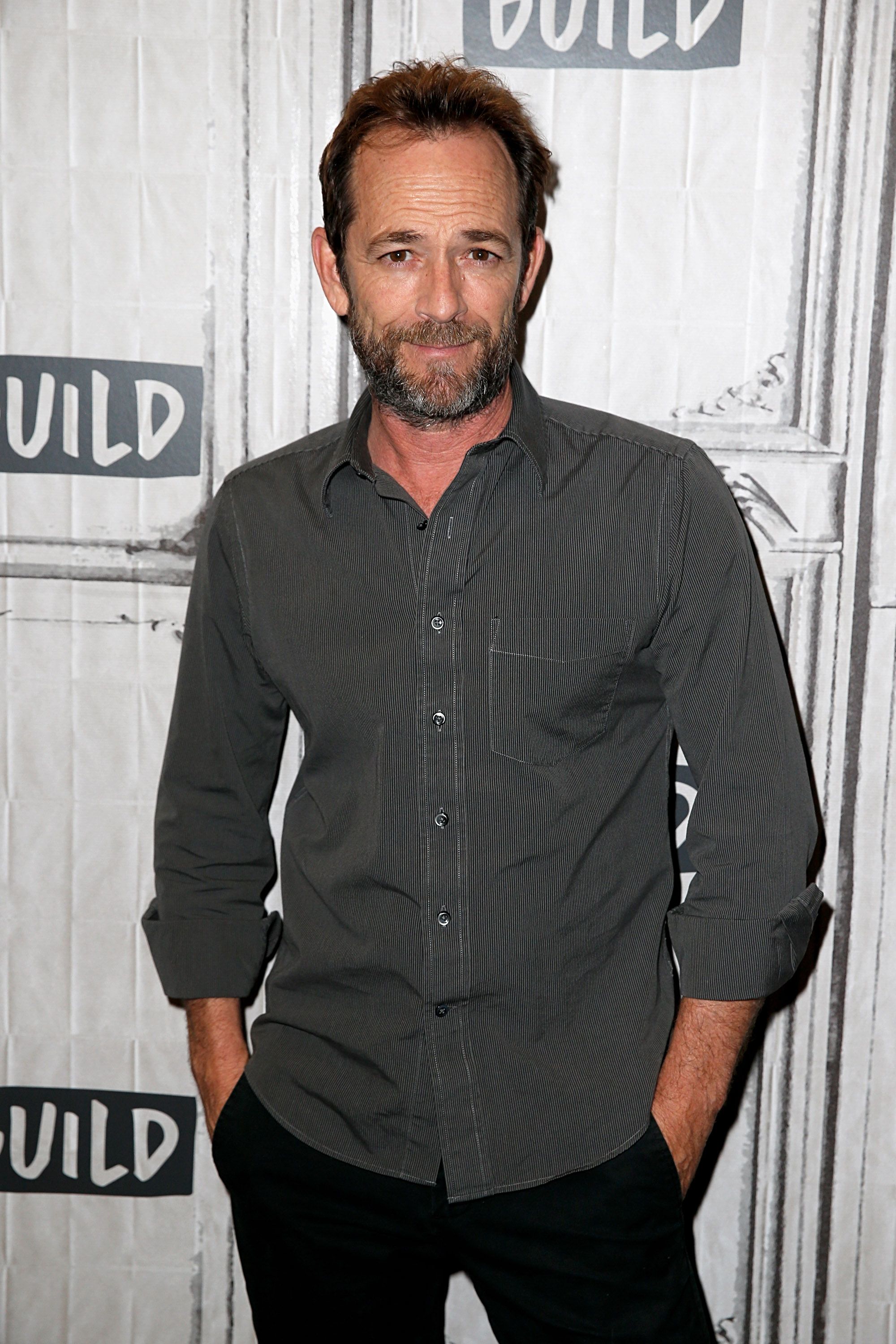 Luke Perry at the Build Series to discuss "Riverdale" at Build Studio on October 8, 2018 | Photo: Getty Images