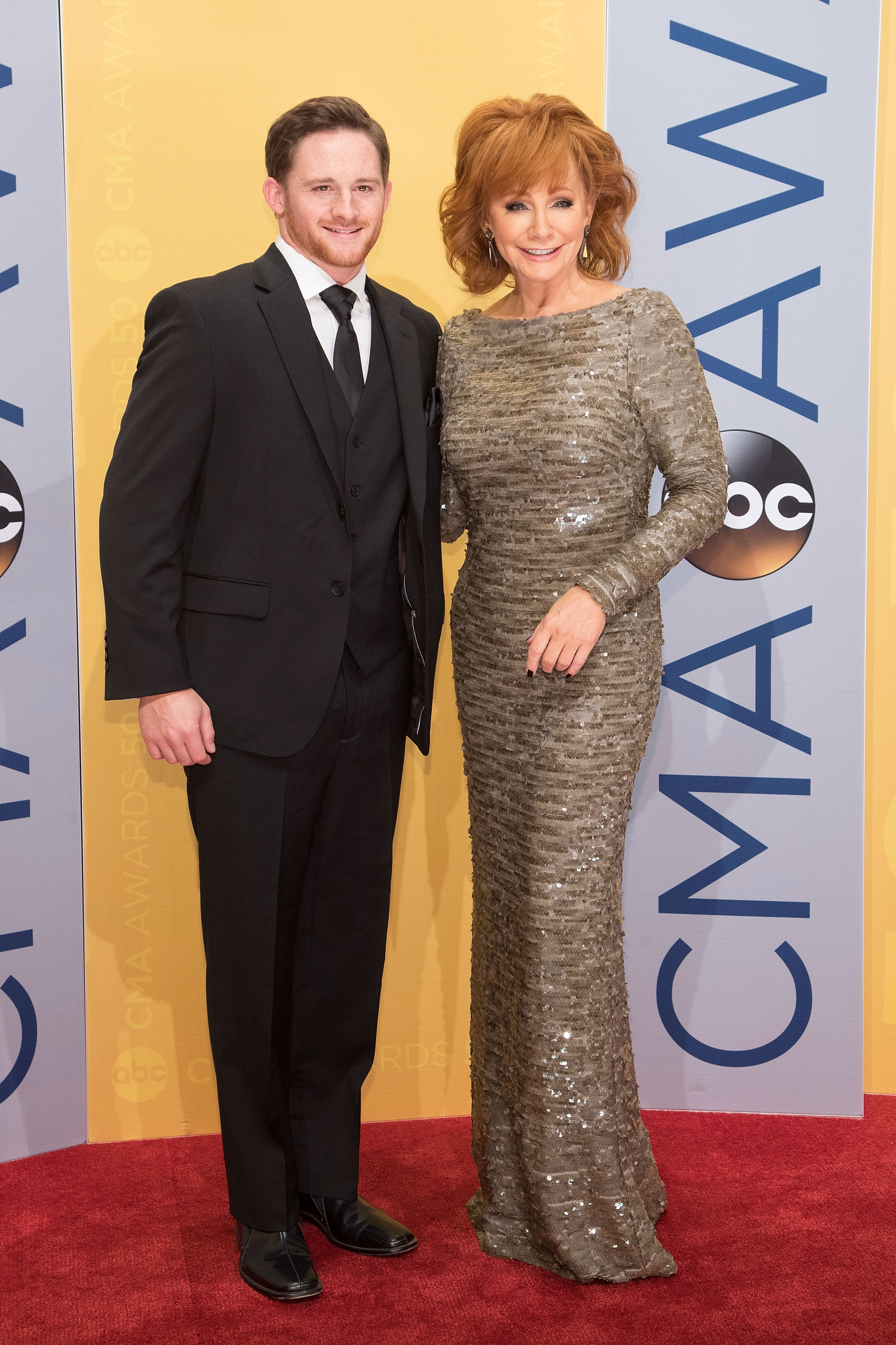 Shelby Blackstock and singer Reba McEntire at the 50th annual CMA Awards at the Bridgestone Arena on November 2, 2016 in Nashville, Tennessee. | Source: Getty Images