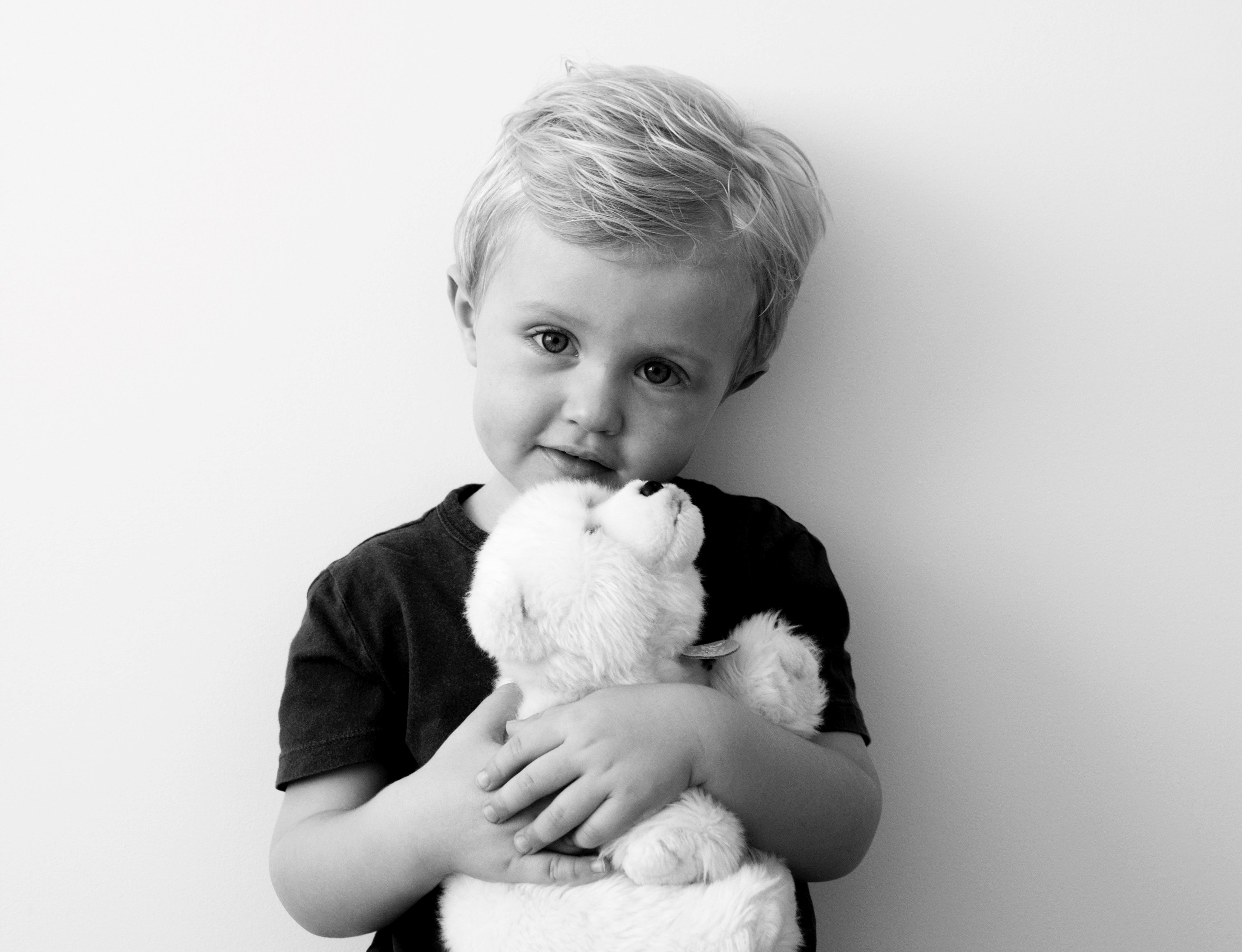 Mikey's grandmother gave him Mr. Squiggles when he was small. | Source: Unsplash