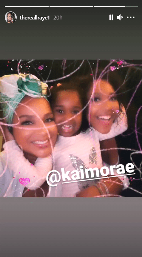 An image of LisaRaye McCoy, her daughter Kai and granddaughter | Photo: Instagram/thereallraye1