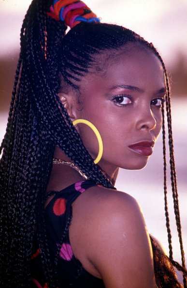 La chanteuse Joëlle Ursull en juin 1989, Guadeloupe. |Photo : Getty Images