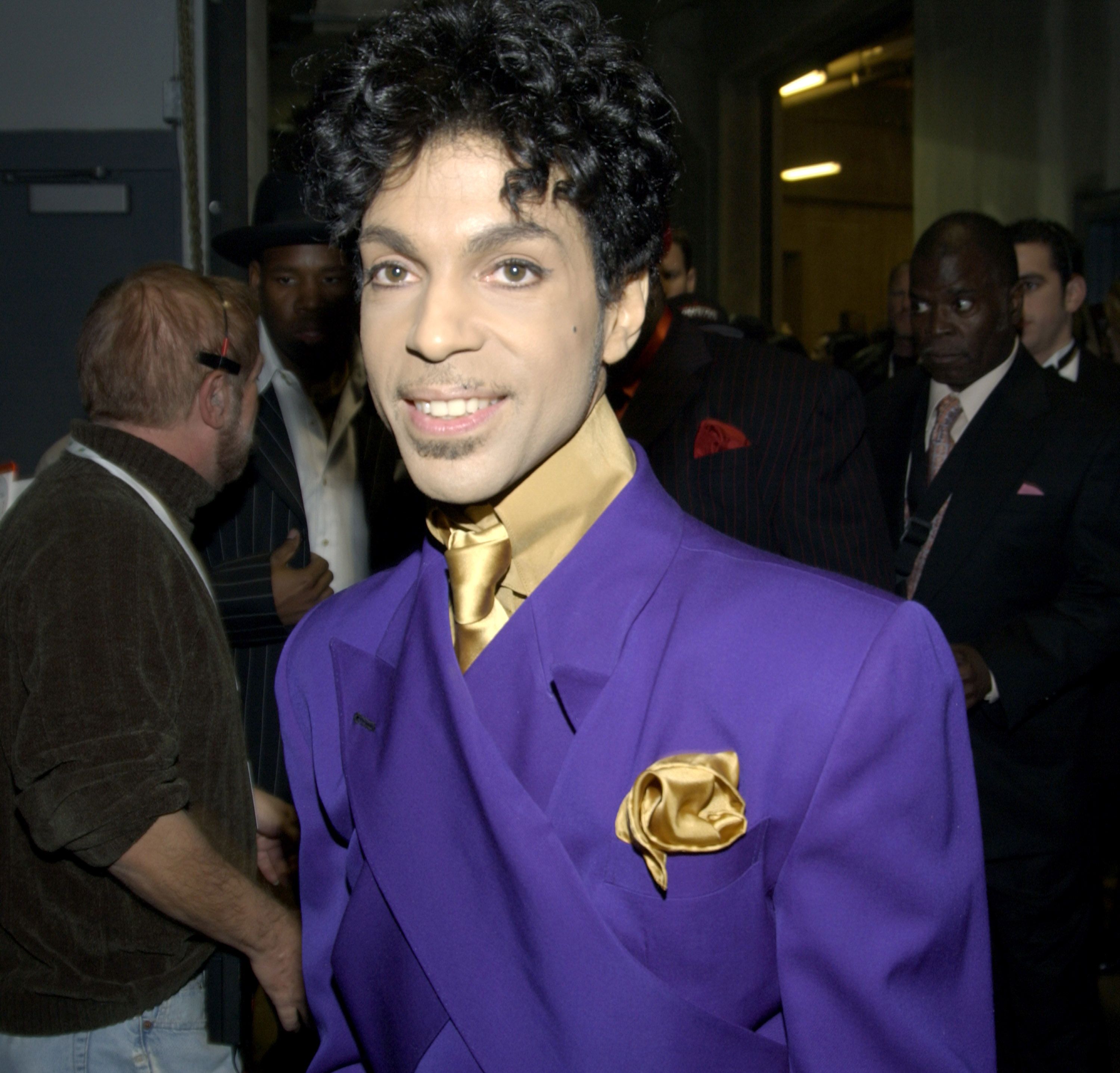 Prince at The 46th Annual GRAMMY Awards - Backstage | Photo: Getty Images