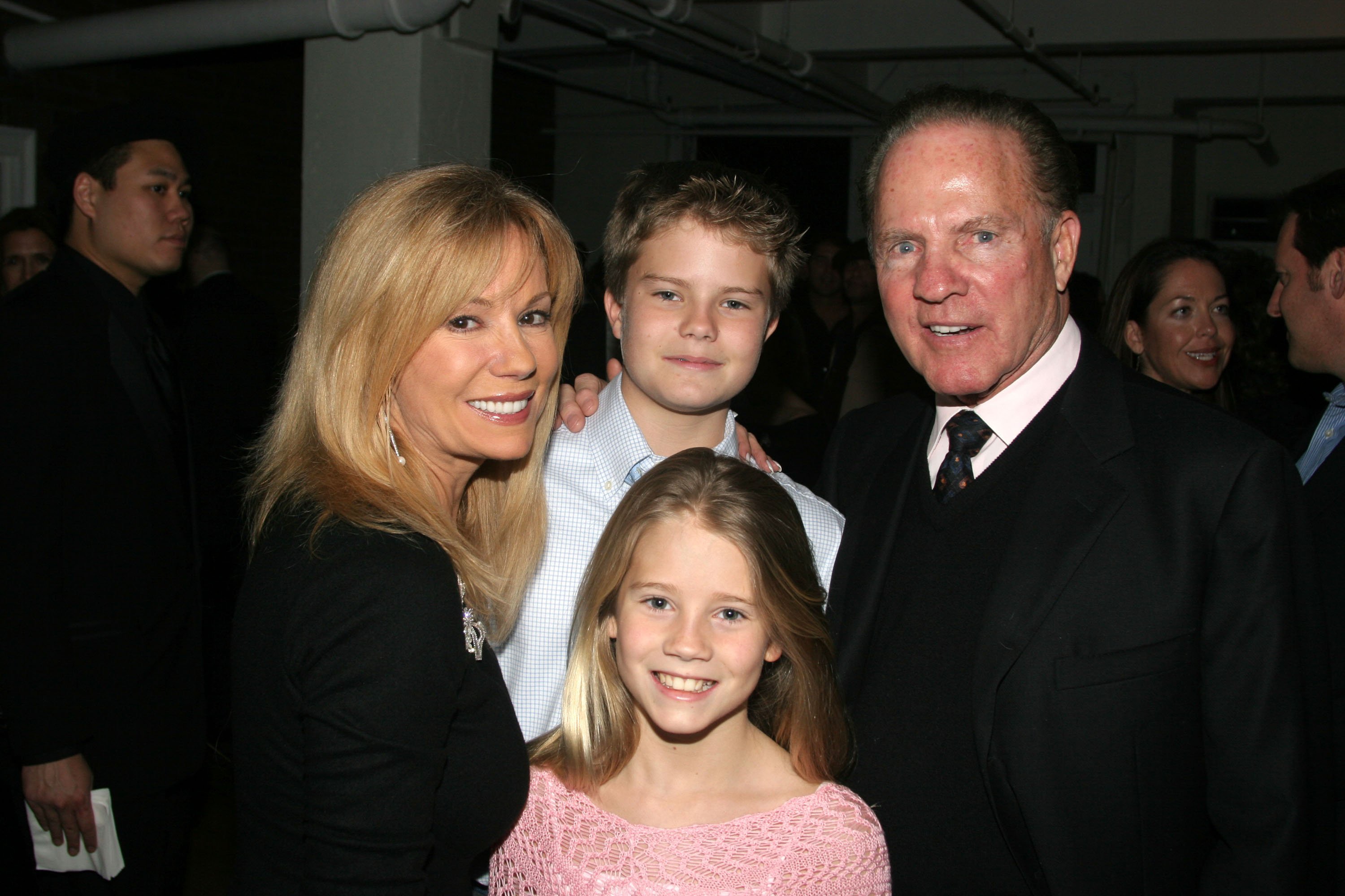 Kathie Lee, Cody, Cassidy, and Frank Gifford at Kathie Lee's musical "Under The Bridge" opening night afterparty on January 7, 2005 | Source: Getty Images