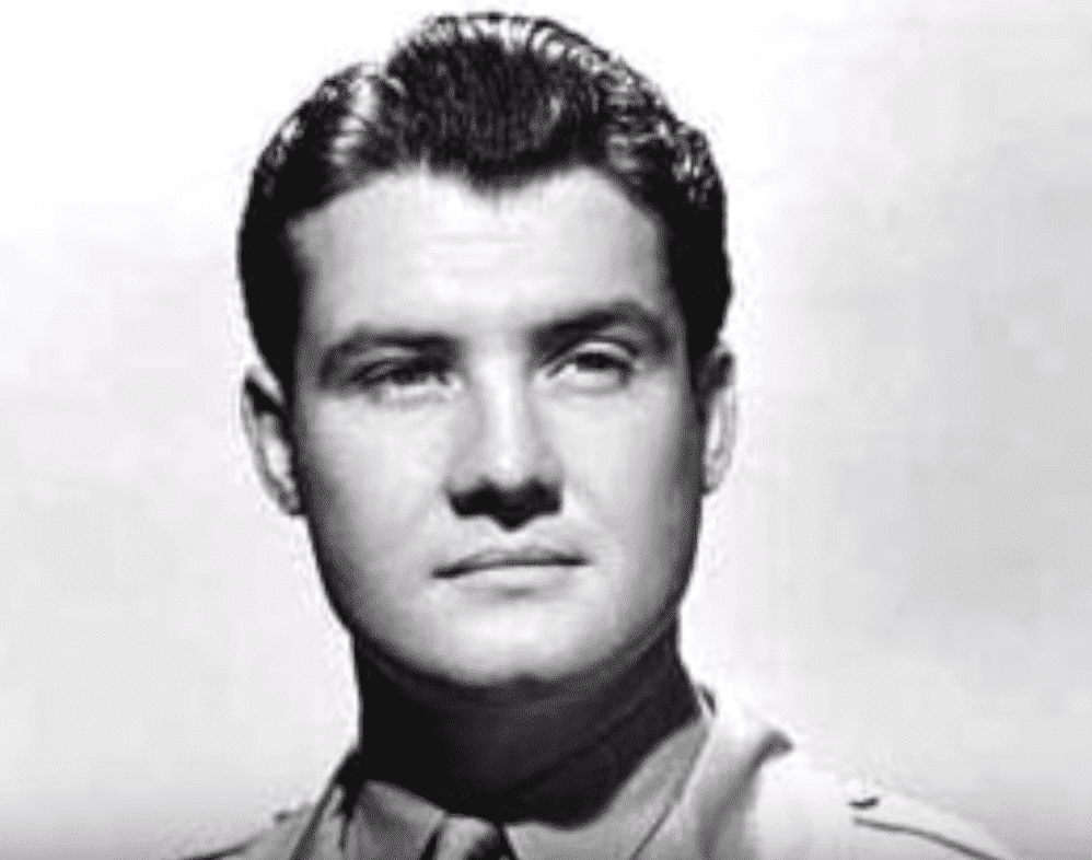 A portrait of George Reeves. | Source: YouTube/TheLifeAndSadEnding