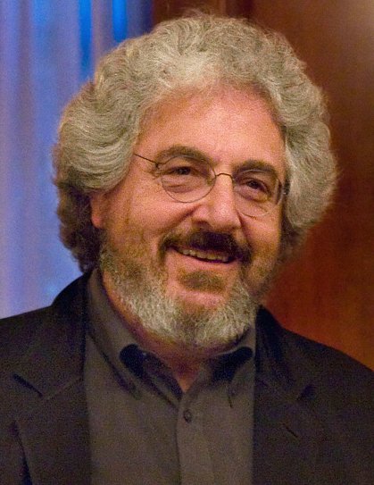 Harold Ramis en un evento de la Hudson Union Society el 13 de octubre de 2009. | Foto: Wikimedia Commons Harold Ramis en un evento de la Hudson Union Society el 13 de octubre de 2009. | Foto: Wikimedia Commons