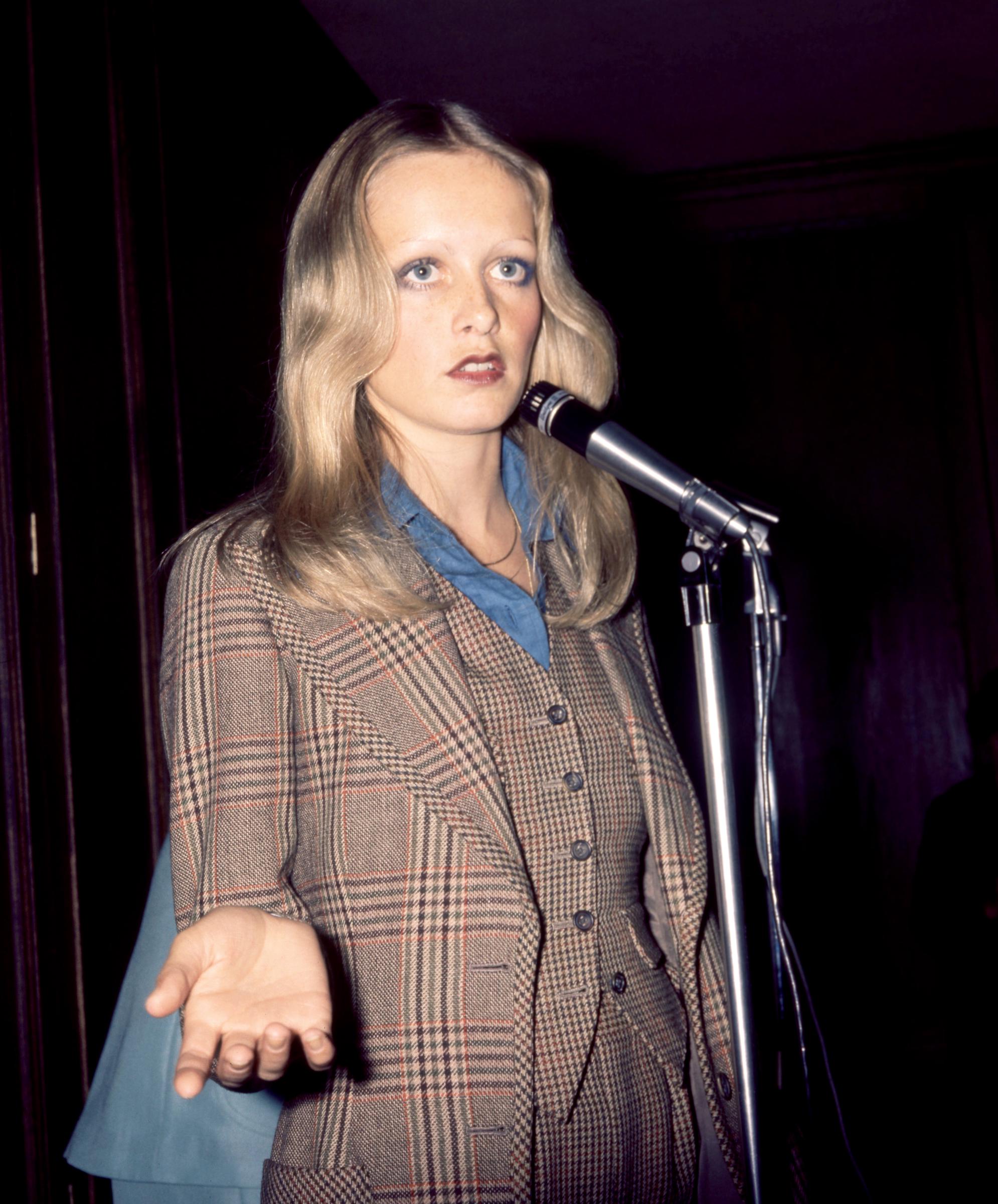 Twiggy in London, England, on October 15, 1973 | Source: Getty Images