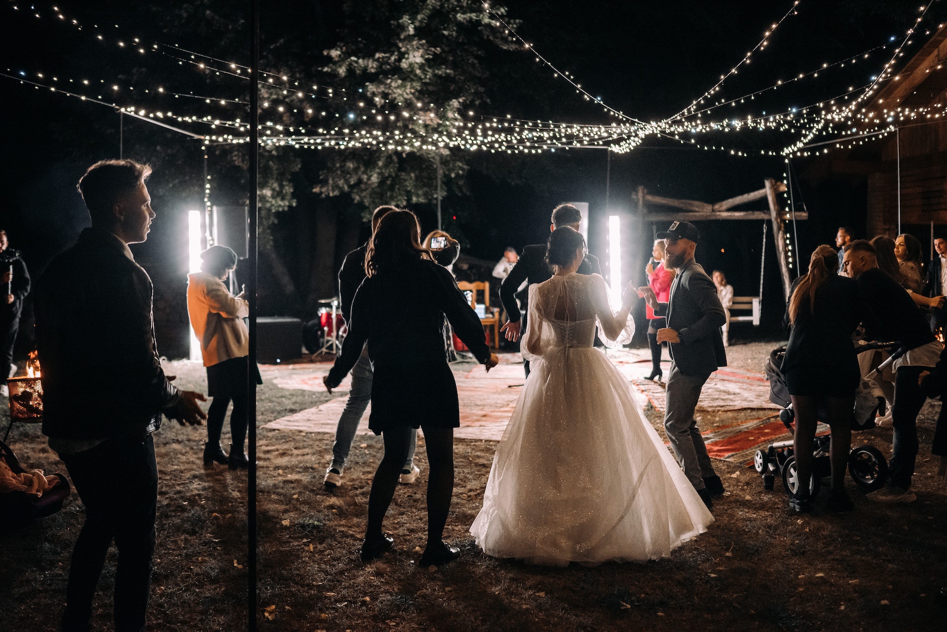 Guests dancing with the bride at her wedding | Source: Pexels