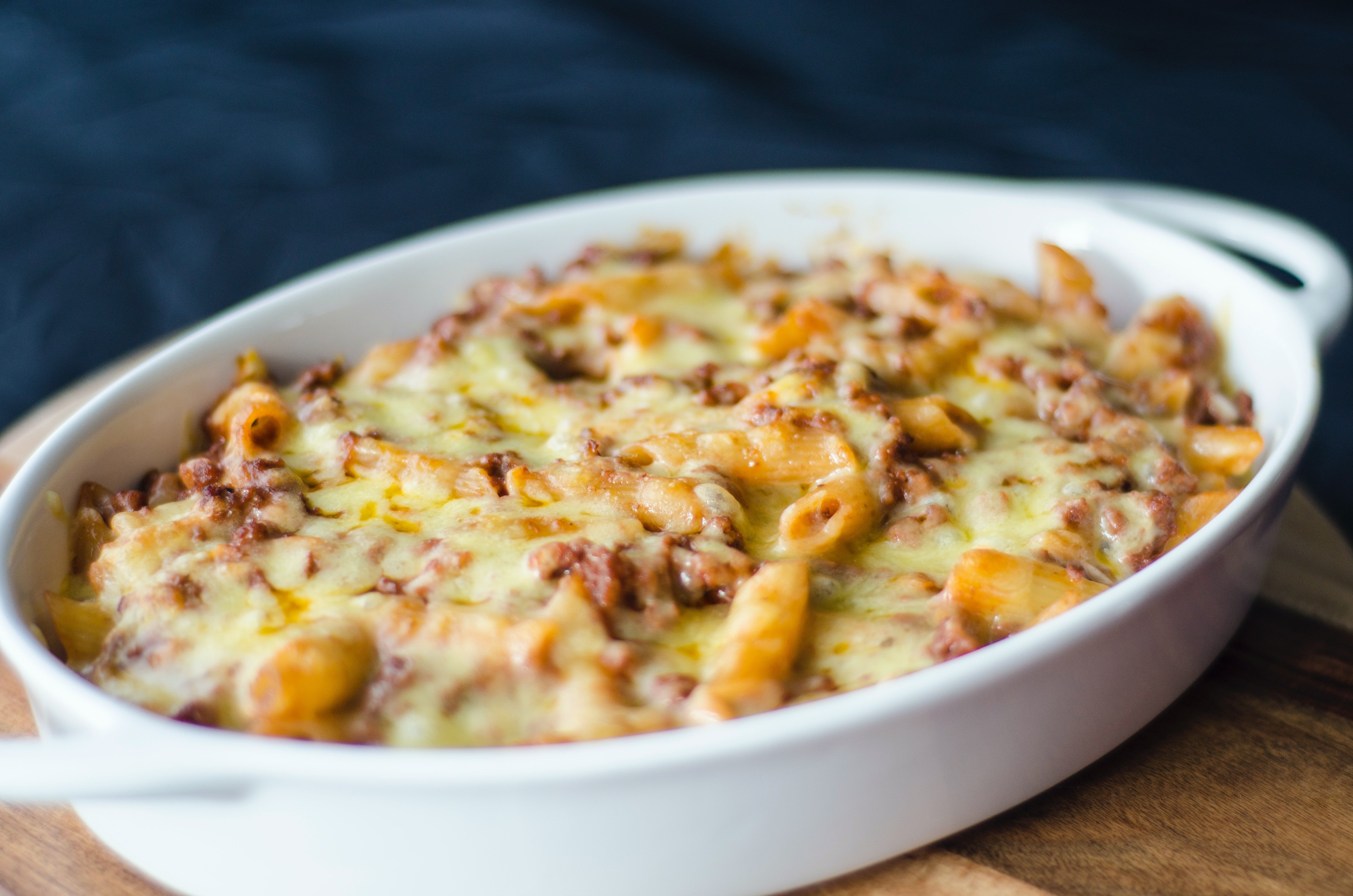 Pictured - a close-up photo of baked mac | Source: Pexels 