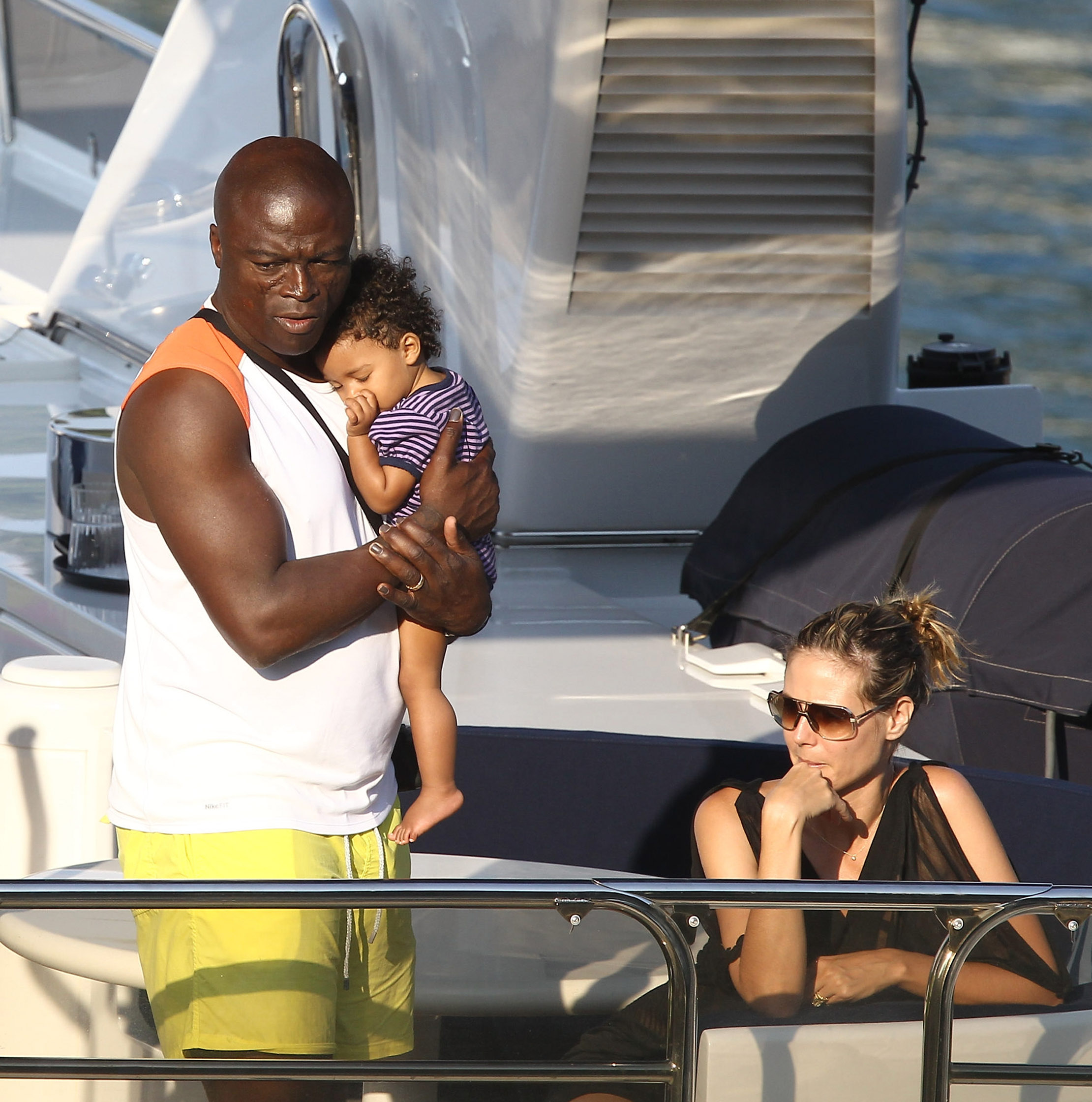 Heidi Klum and Seal spotted with their daughter Lou Samuel in Portofino, Italy, on August 4, 2010. | Source: Getty Images