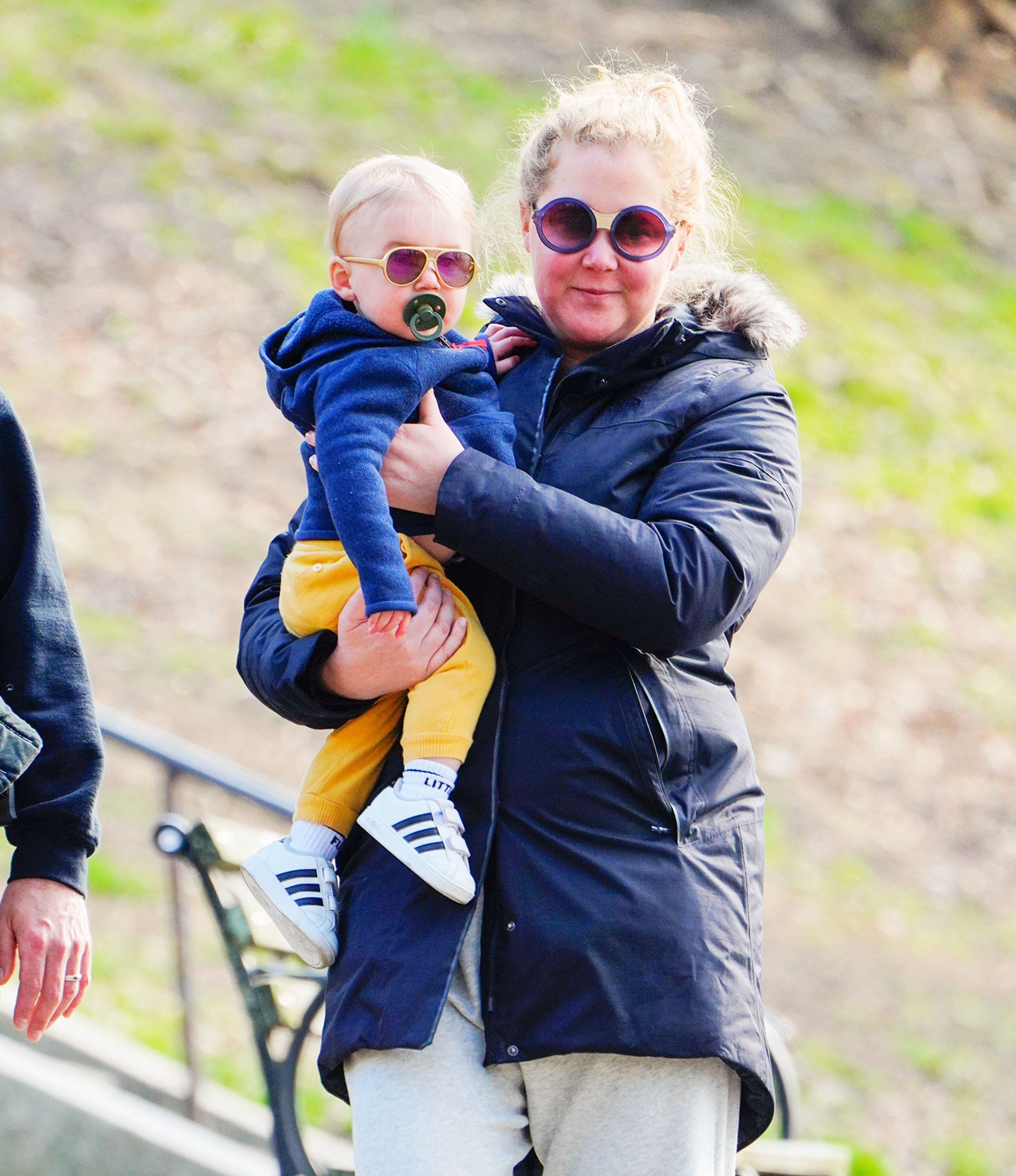 Amy Schumer with her son Gene Fischer out in New York on March 22, 2020 | Getty Images 