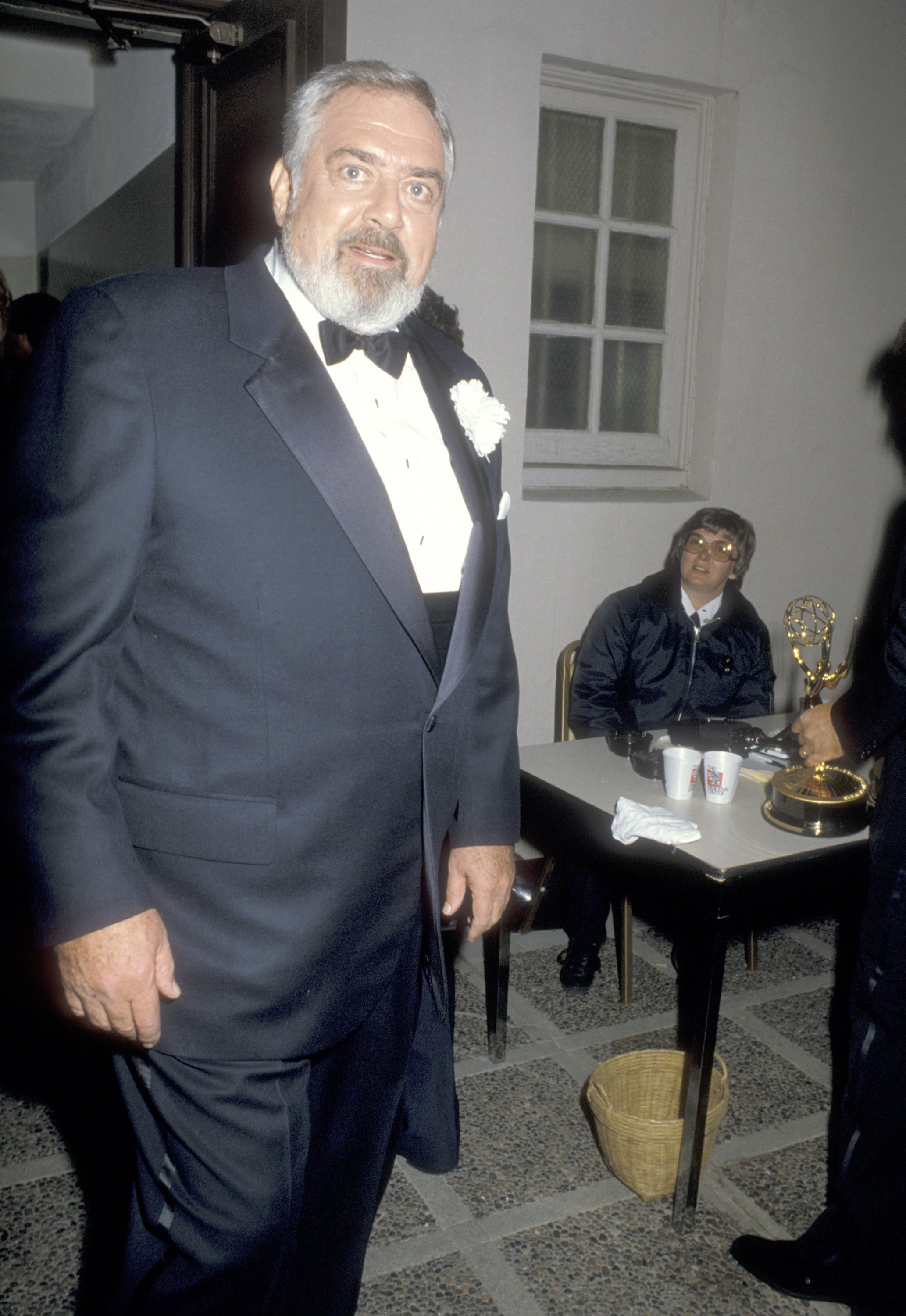 Actor Raymond Burr at the 38th Annual Primetime Emmy Awards on September 21, 1986 at Pasadena Civic Auditorium in Pasadena, California. | Source: Getty Images