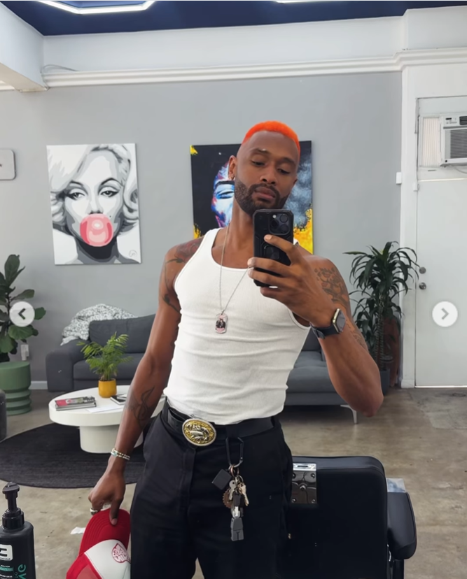 A photo of Brian McKnight taking a selfie, from a post dated November 6, 2025. | Source: Instagram/brianmcknightjr