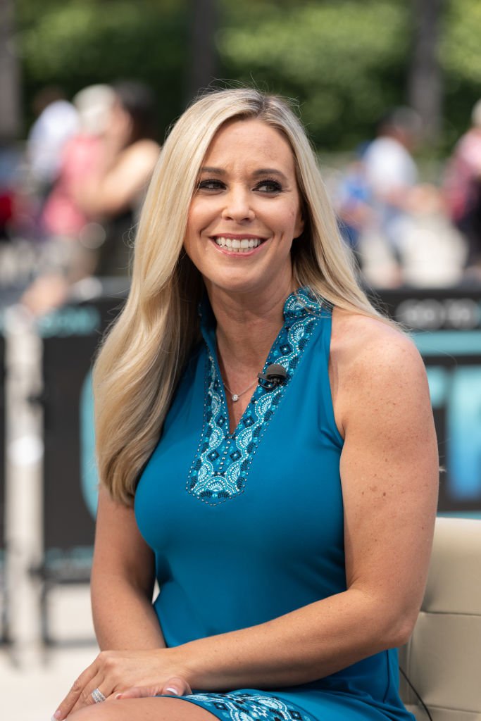 Kate Gosselin visits "Extra" at Universal Studios Hollywood on June 12, 2019, in Universal City | Photo: Getty Images