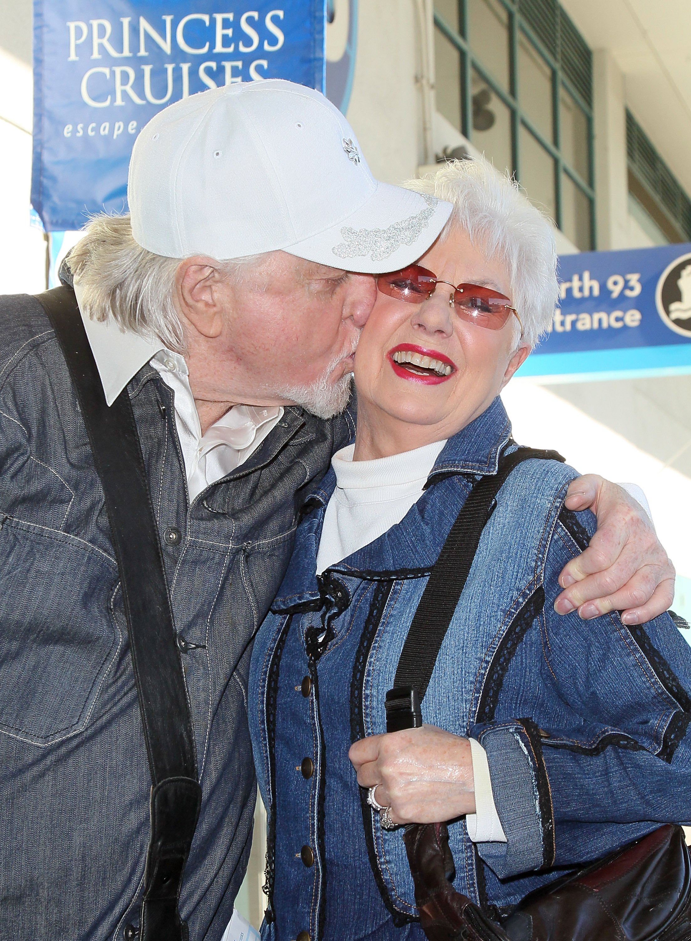 Marty Ingels and Shirley Jones on January 16, 2013 in San Pedro, California | Source: Getty Images
