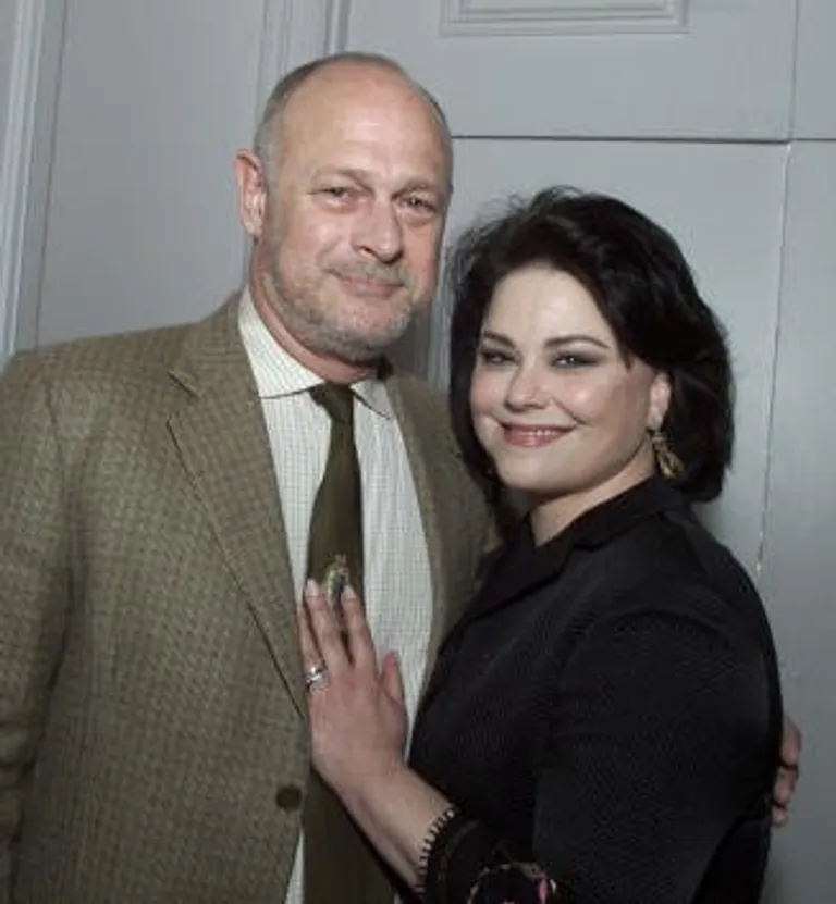 Gerald McRaney and Delta Burke at the Beverly Hilton Hotel in Beverly Hills, Ca. 5/11/01. | Photo: Getty Images