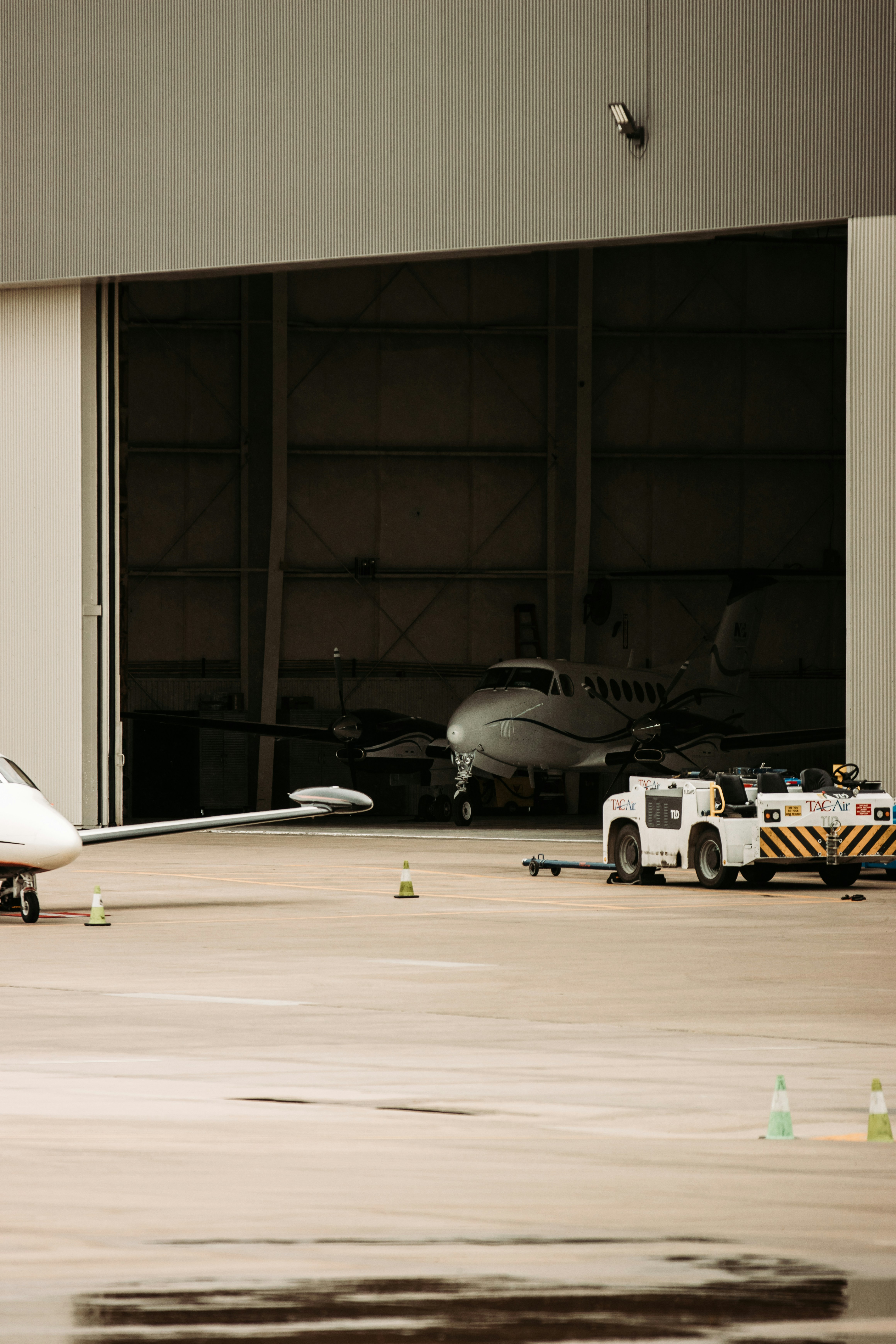 The exterior of a hangar | Source: Unsplash