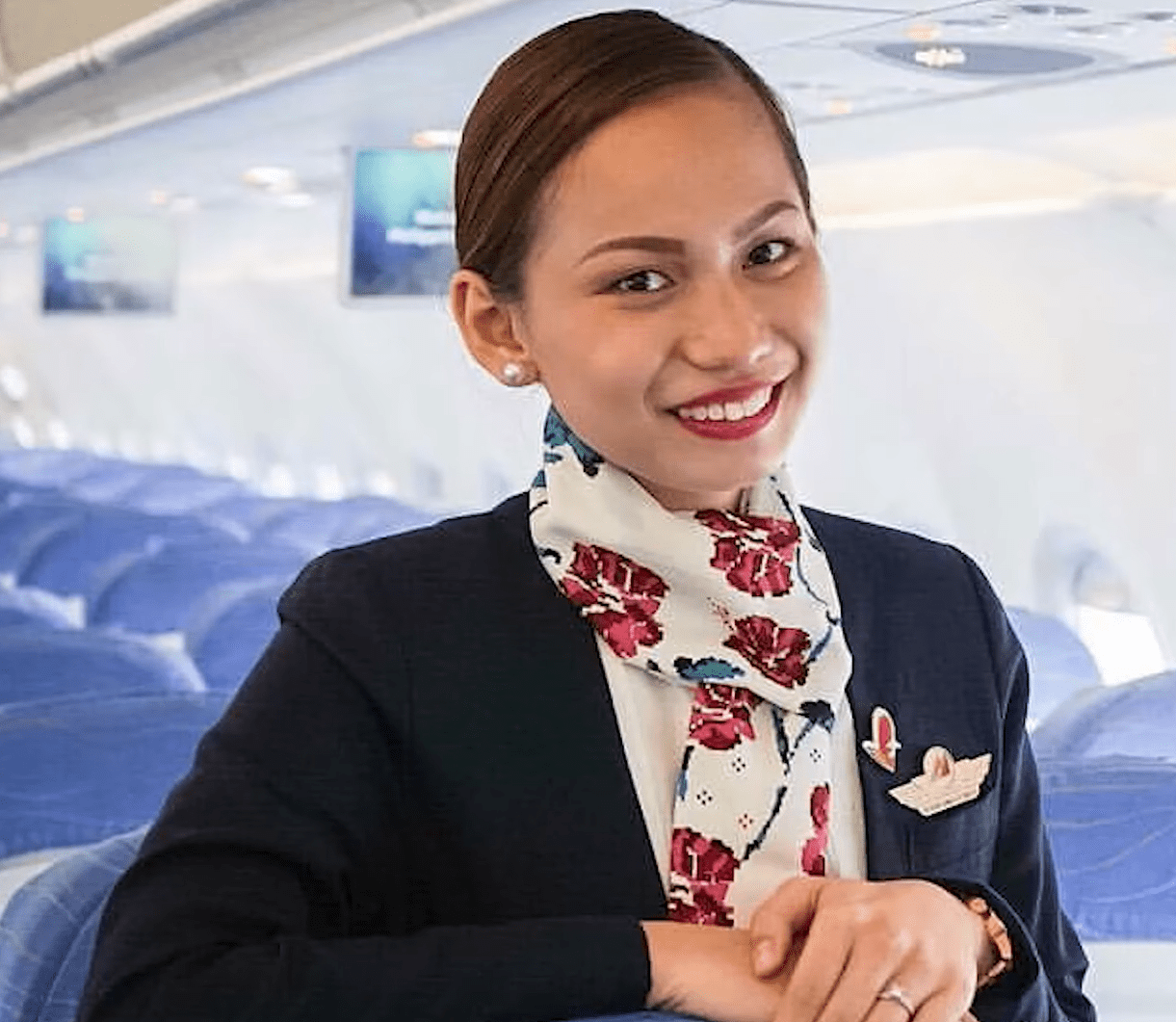 Flight Attendant Hears a Baby Crying, Takes Her from Her Mom to Breastfeed