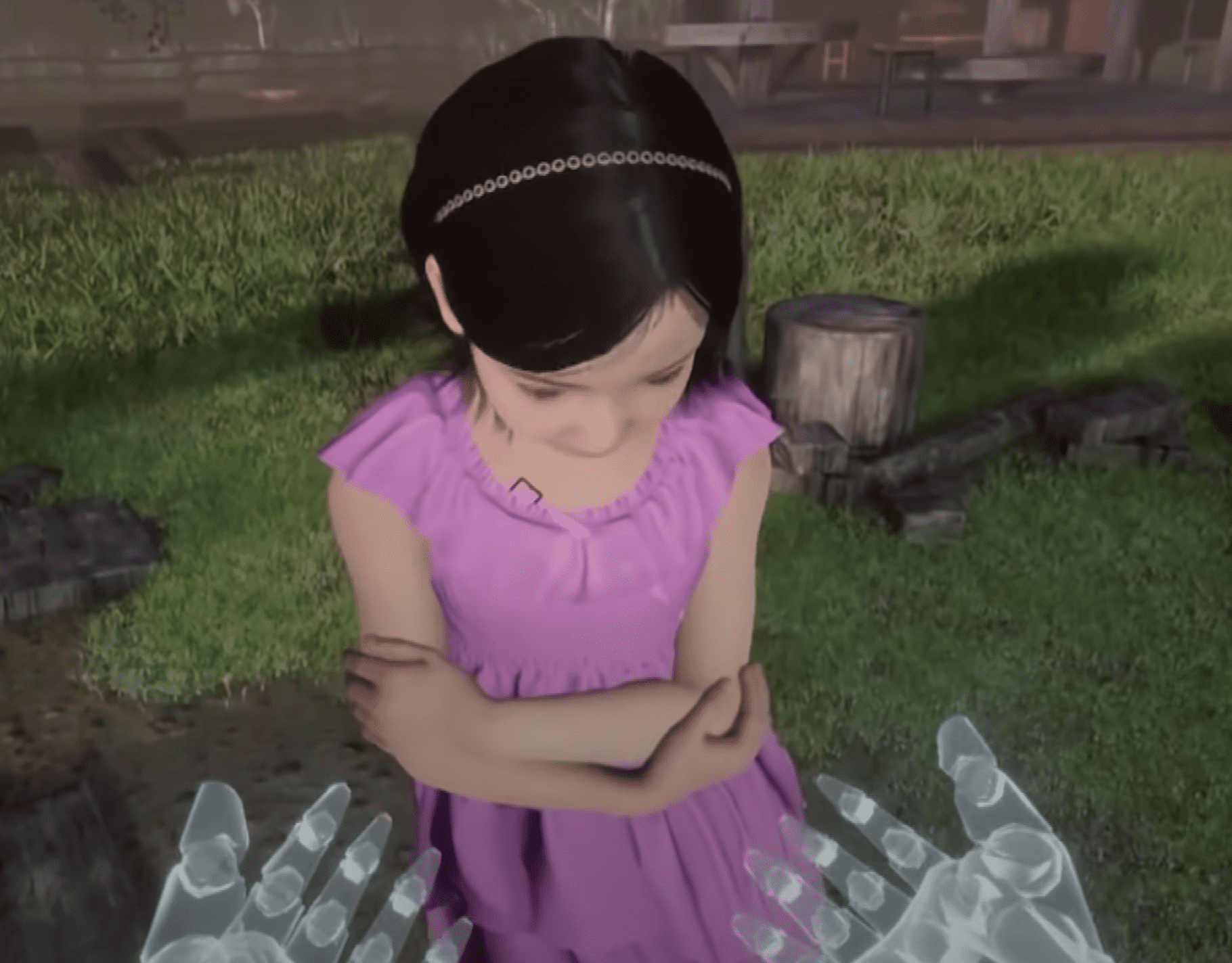 A mother reaches for her deceased daughter via virtual reality | Photo: Youtube/MBClife