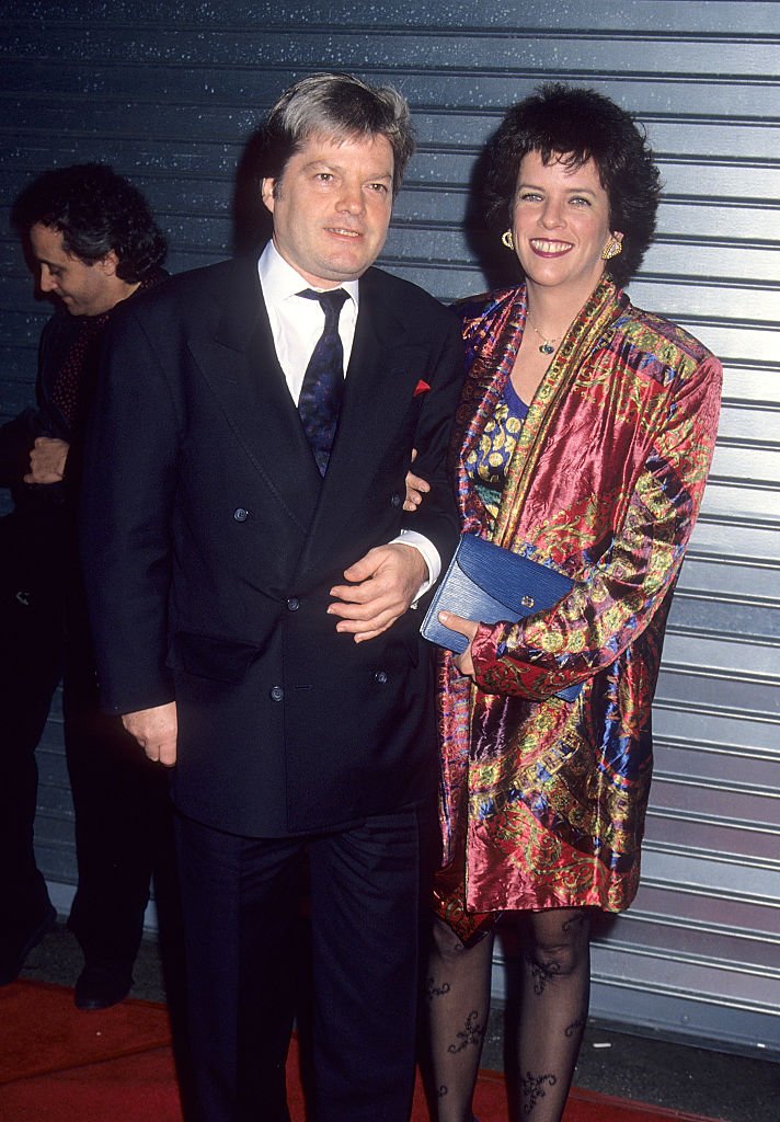 Producer Ilya Salkind and wife Jane Chaplin attend the "Chaplin" Los Angeles Premiere on December 4, 1992 at the Los Angeles Theatre in Los Angeles, California | Photo: GettyImages