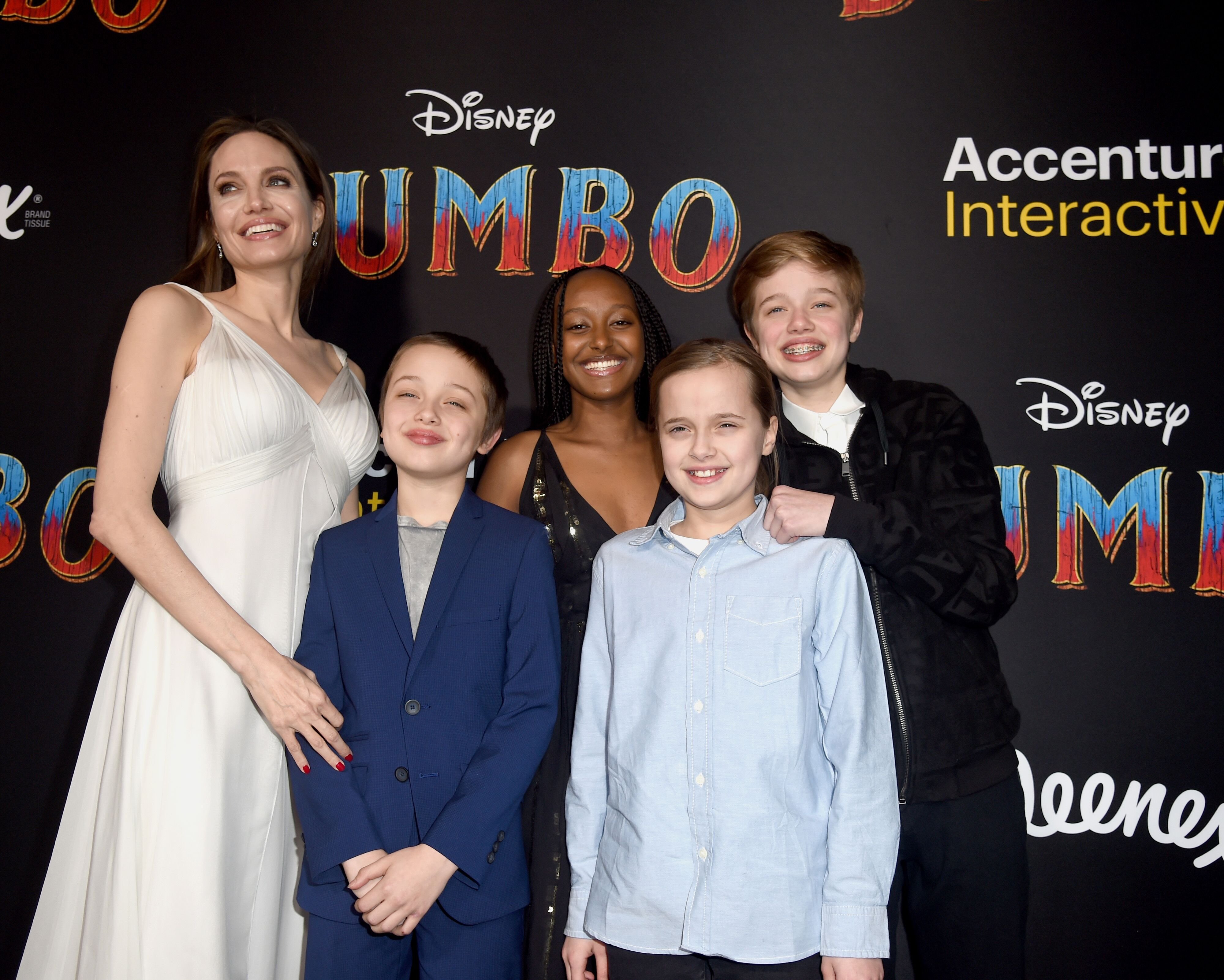 Angelina Jolie, Knox Leon Jolie-Pitt, Zahara Marley Jolie-Pitt, Vivienne Marcheline Jolie-Pitt, and Shiloh Nouvel Jolie-Pitt attend the premiere of Disney's "Dumbo" at El Capitan Theatre on March 11, 2019 in Los Angeles, California. | Source: Getty Images