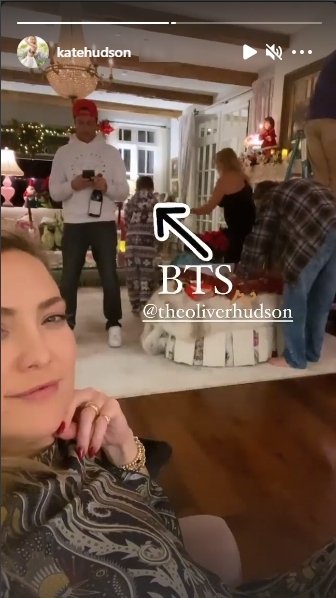 Kate Hudson shows off Christmas preparations | Source : Instagram/@katehudson