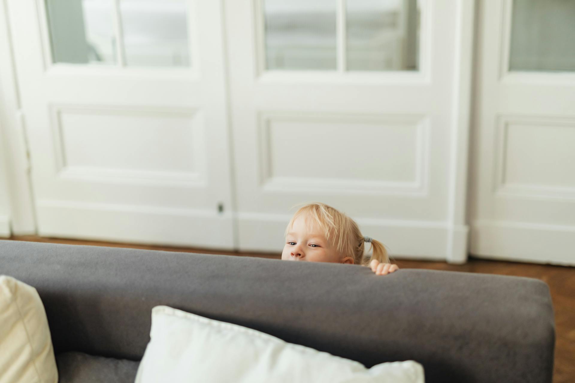 Child hiding | Source: Pexels