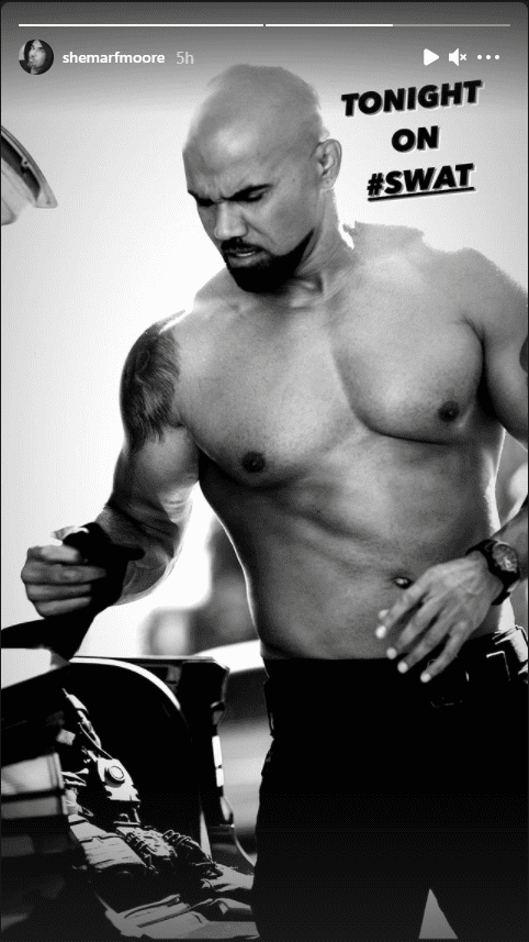 "S.W.A.T." actor Shemar Moore shows off his ripped physique via his Instagram page. | Photo: instagram.com/shemarfmoore