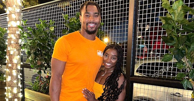 Olympic gold medalist and NFL player Jonathan Owens smiling at the camera in celebration of their first year together | Photo: Instagram.com/simonebiles