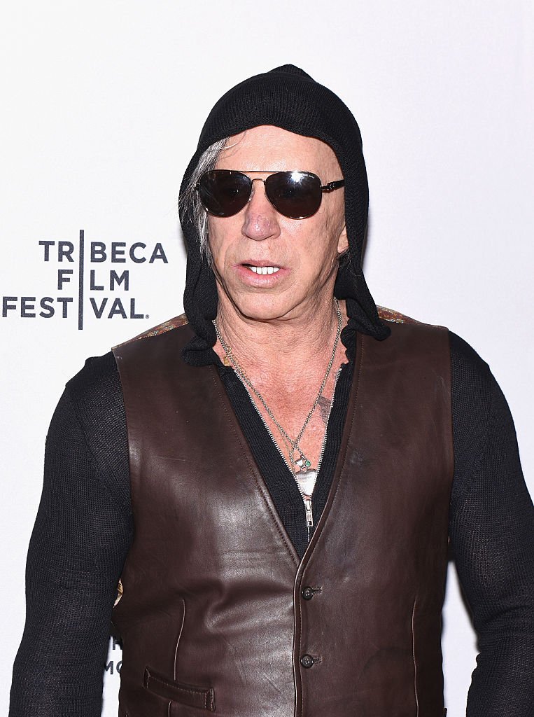 Mickey Rourke à à l'avant-première de "Ashby" au SVA Theater, à New York, le 19 avril 2015. | Getty Images Mickey Rourke à à l'avant-première de "Ashby" au SVA Theater, à New York, le 19 avril 2015. | Getty Images