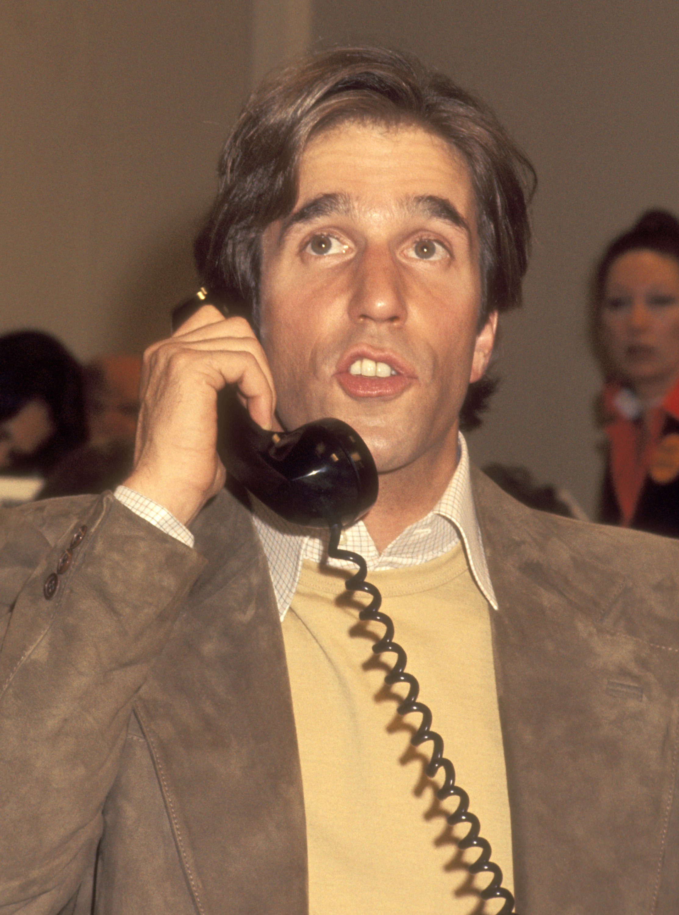 Henry Winkler at The Variety Club Telethon for Handicapped and Underprivileged Children on May 14, 1977, at KTTV Studios in Hollywood, California | Source: Getty Images