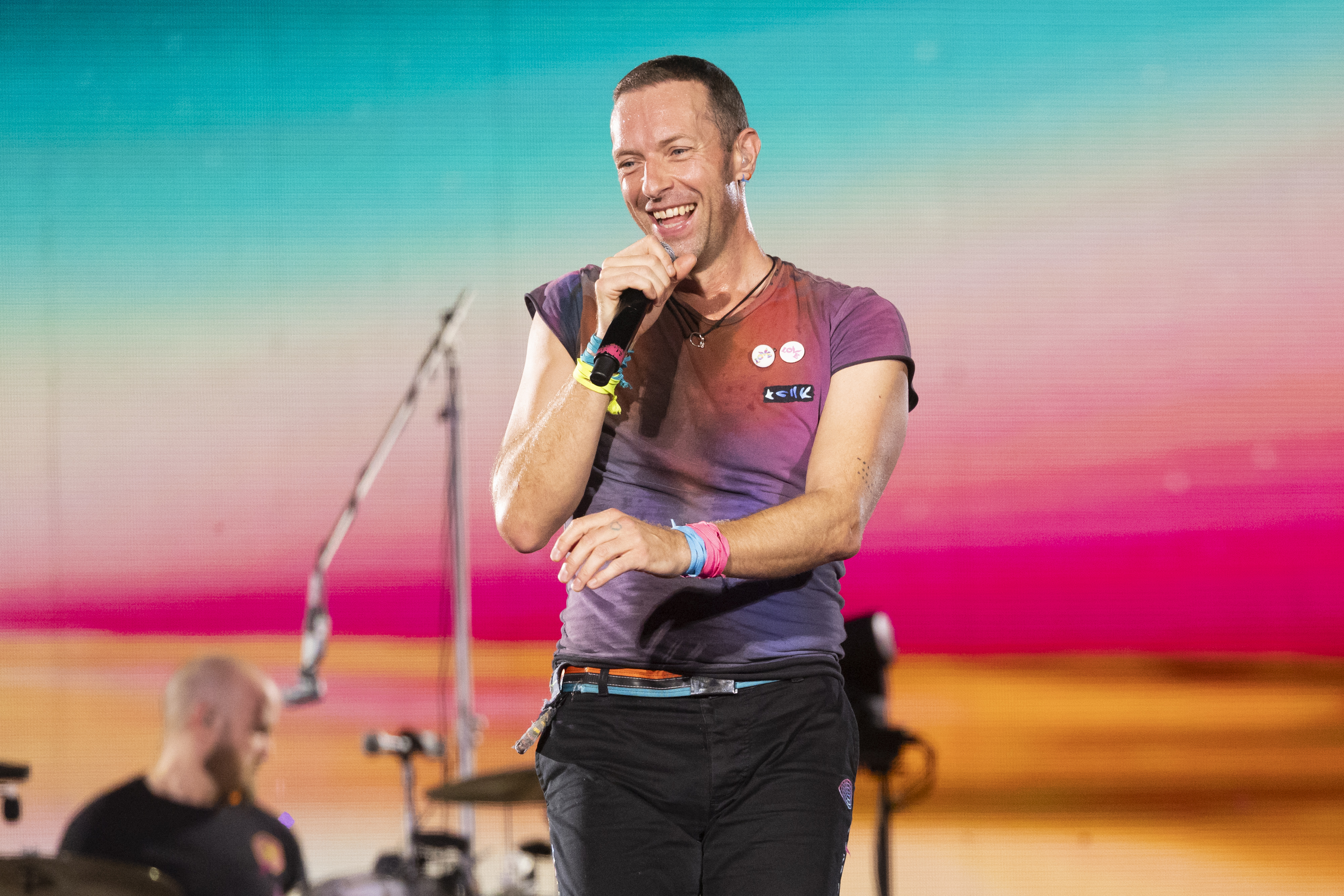Chris Martin performing during Coldplay's "Music of the Spheres" World Tour in Perth, Australia on November 18, 2023. | Source: Getty Images