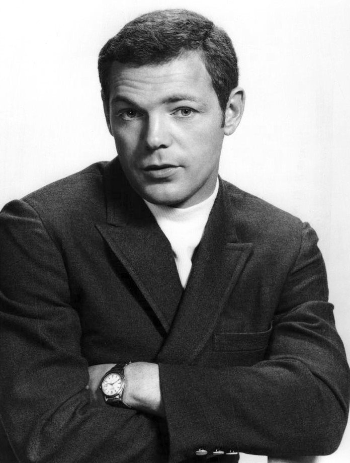 Publicity photo of James MacArthur from the premiere of the television program Hawaii Five-O | Photo: Wikimedia Commons, Public Domain