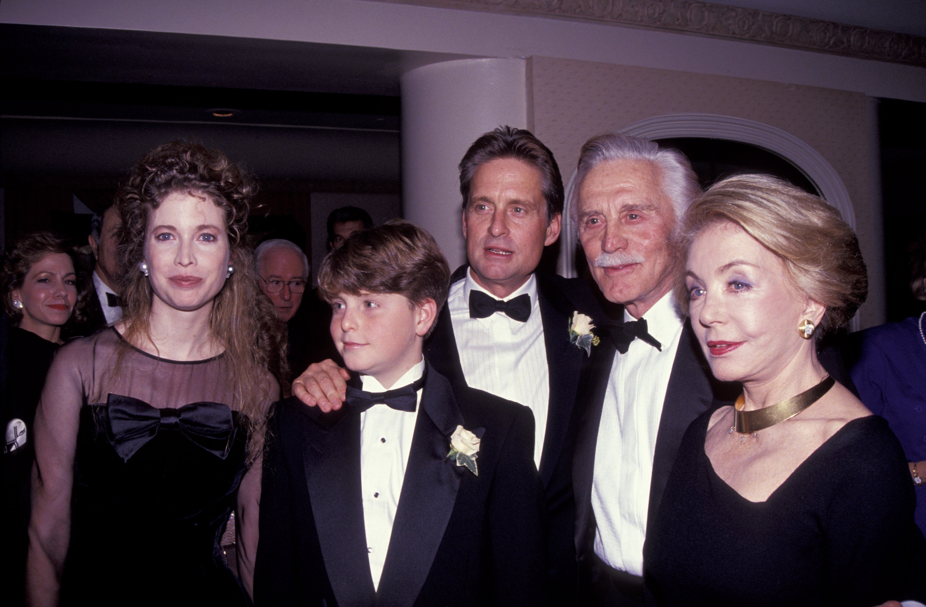 Kirk Douglas, Anne Douglas, Diandra Douglas, Cameron Douglas, and Michael Douglas | Source: Getty Images