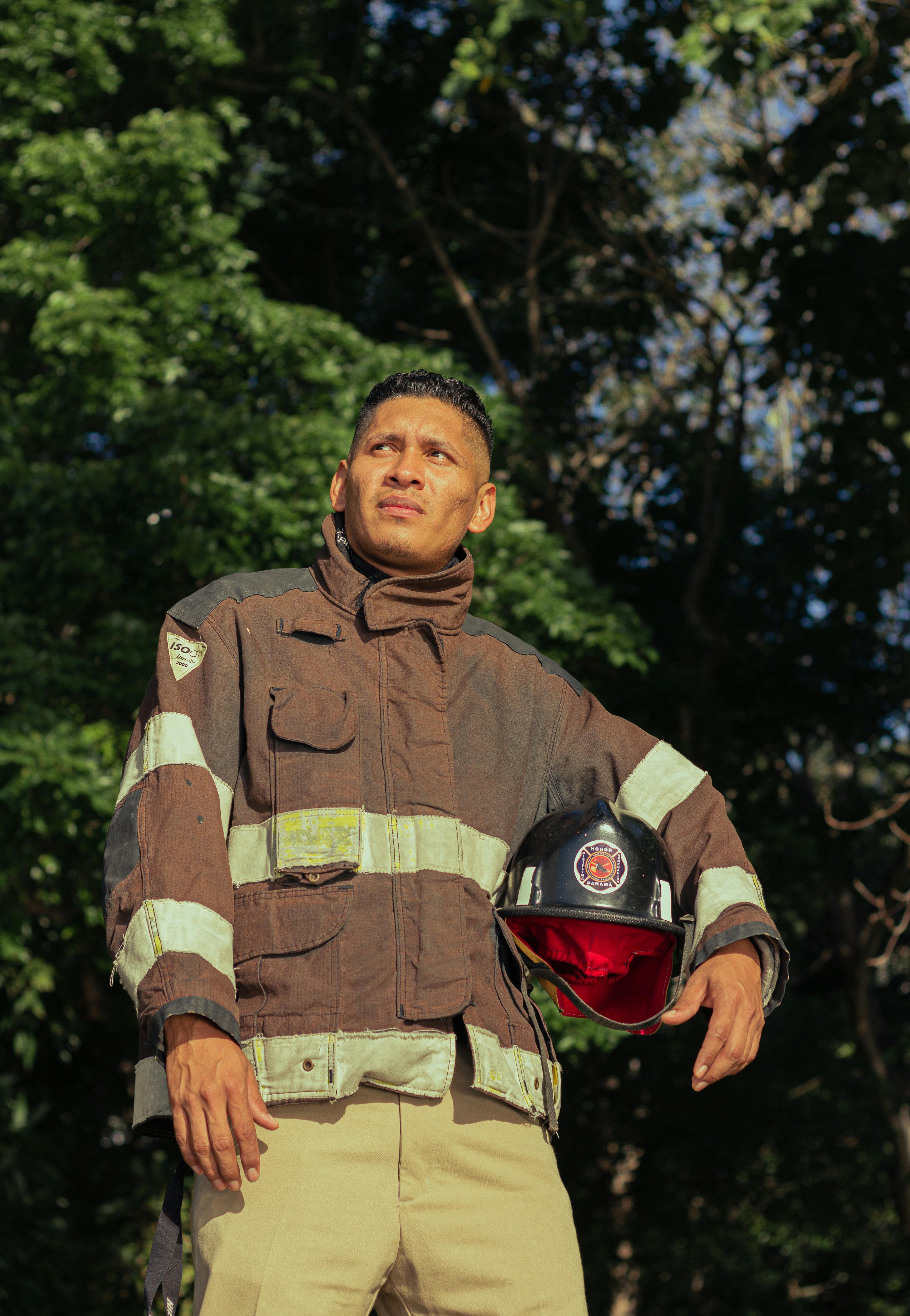A serious firefighter | Source: Pexels