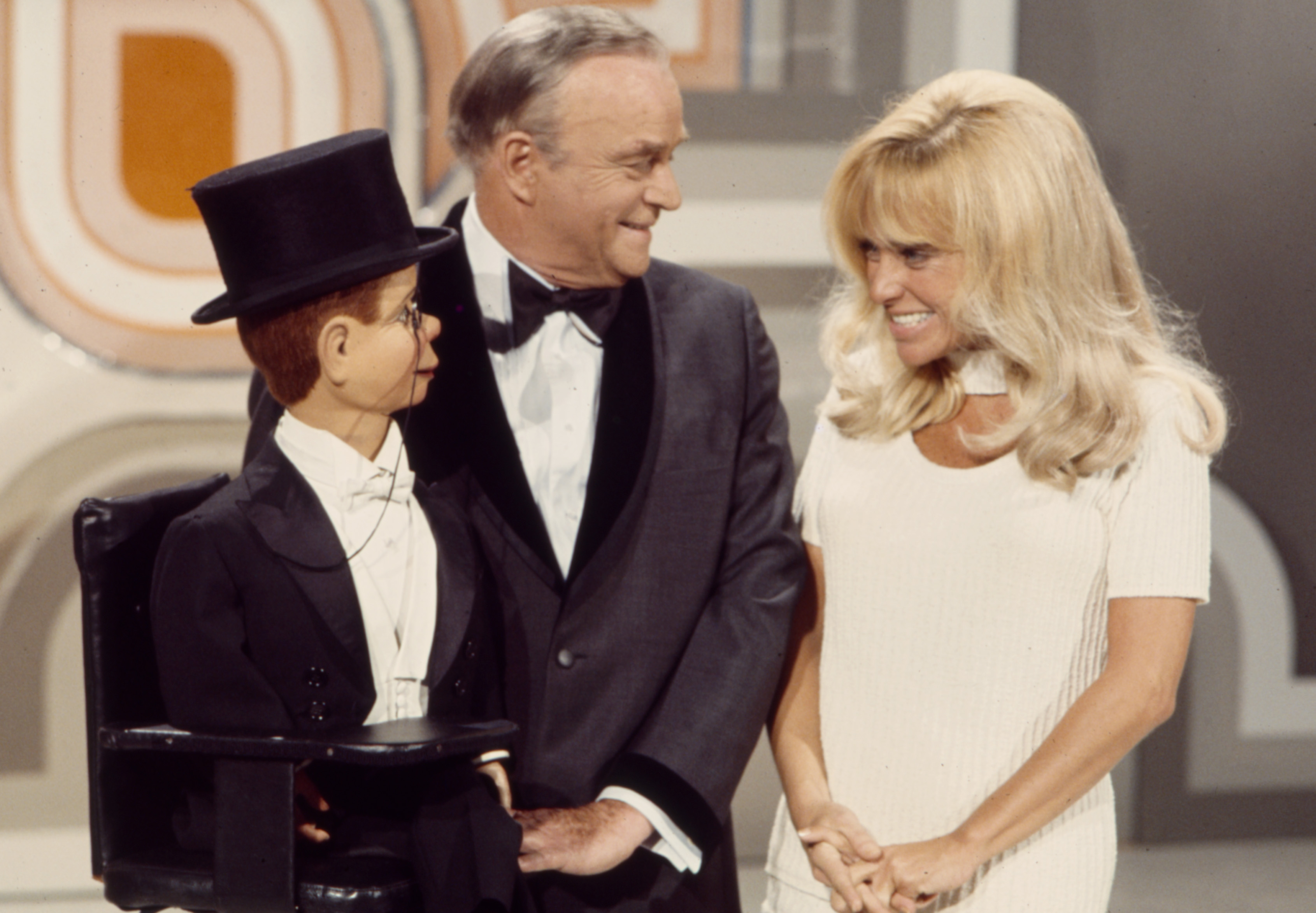 The actress with Charlie McCarthy and Edgar Bergen on "The Disney General Entertainment Content via Getty Images Comedy Hour" in 1972. | Source: Getty Images